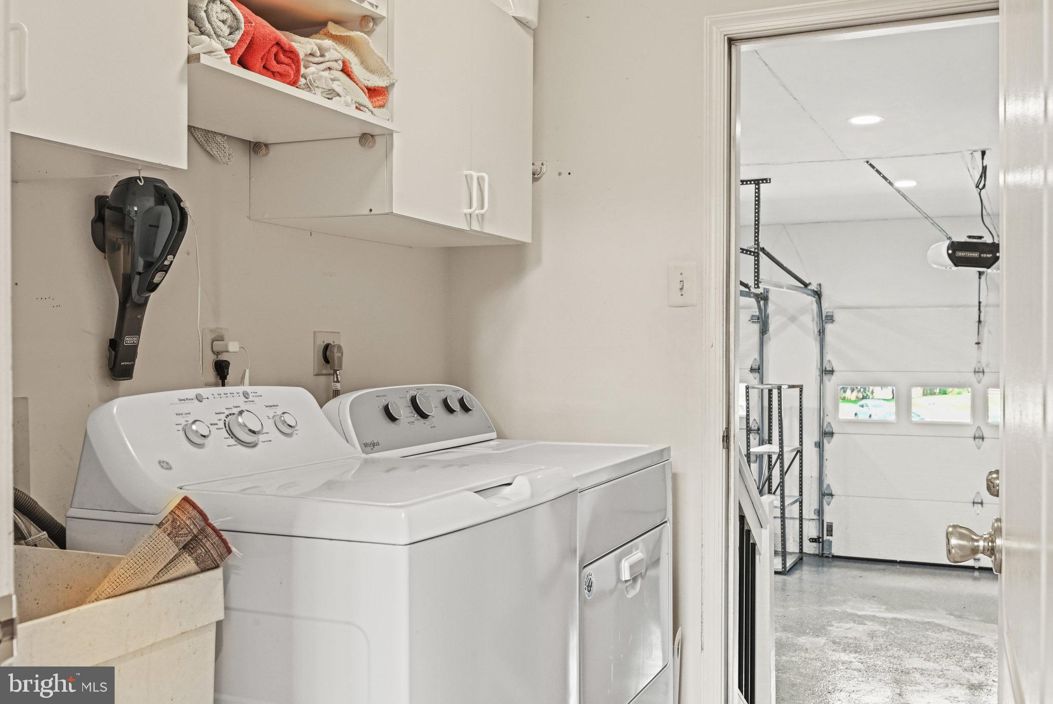 HUNTER MILL TOWN OF VIENNA - Residential