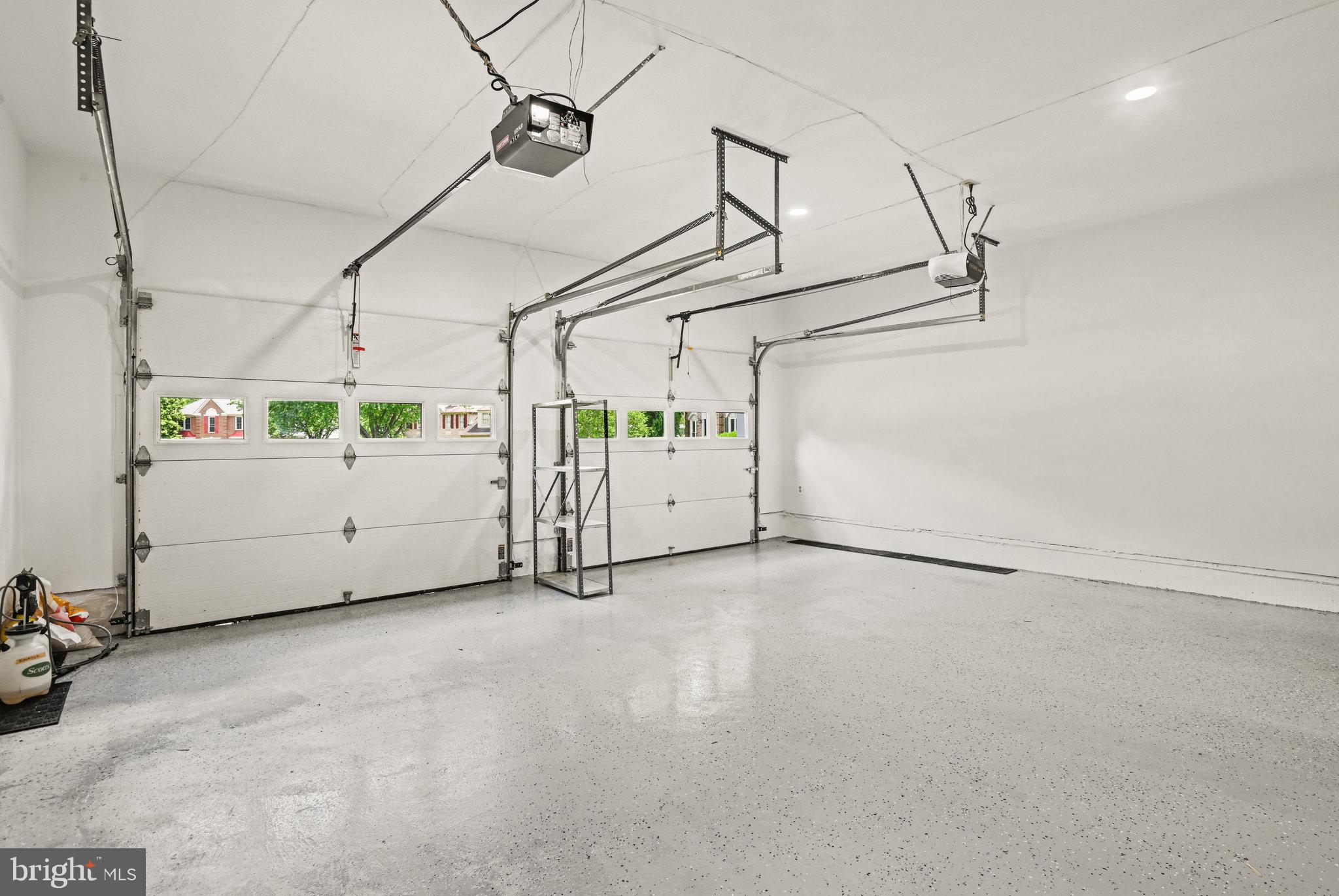 HUNTER MILL TOWN OF VIENNA - Residential