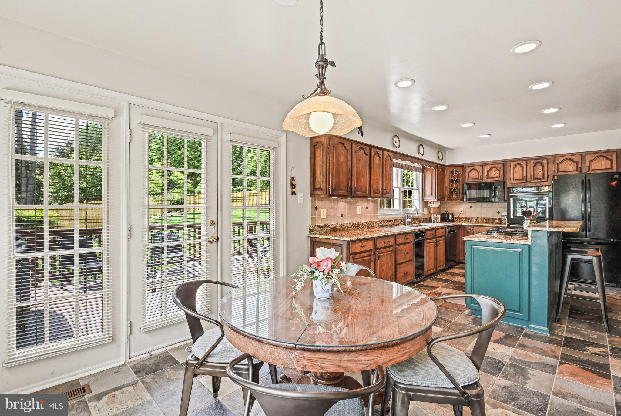 HUNTER MILL TOWN OF VIENNA - Residential