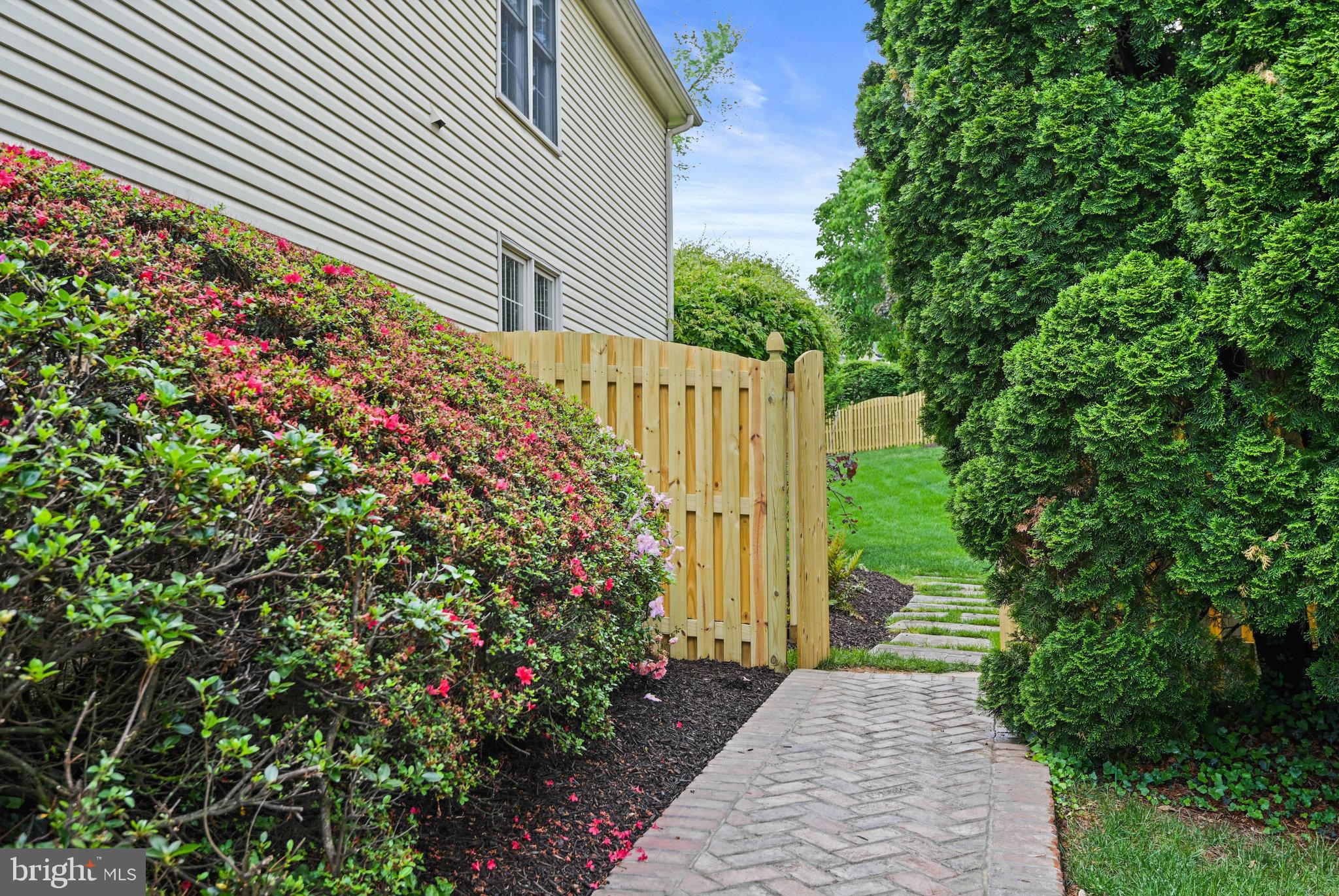 HUNTER MILL TOWN OF VIENNA - Residential