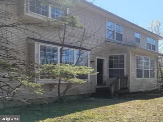 20 CROCUS LANE