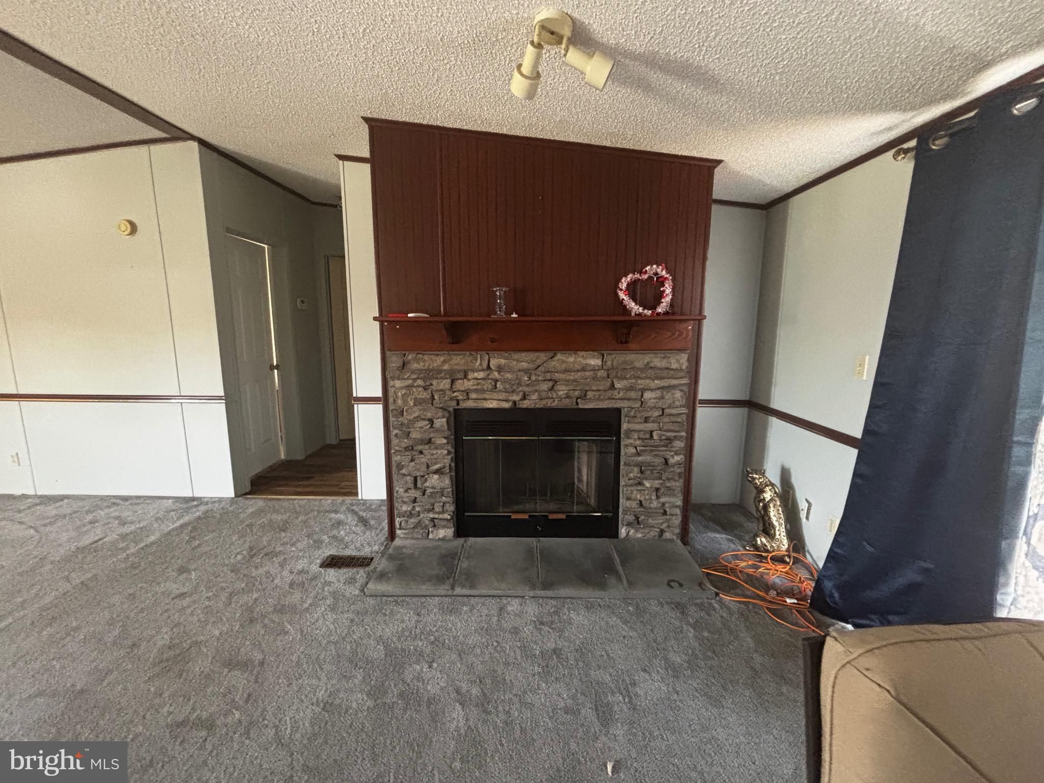 PERSIMMON PARK PL - Residential