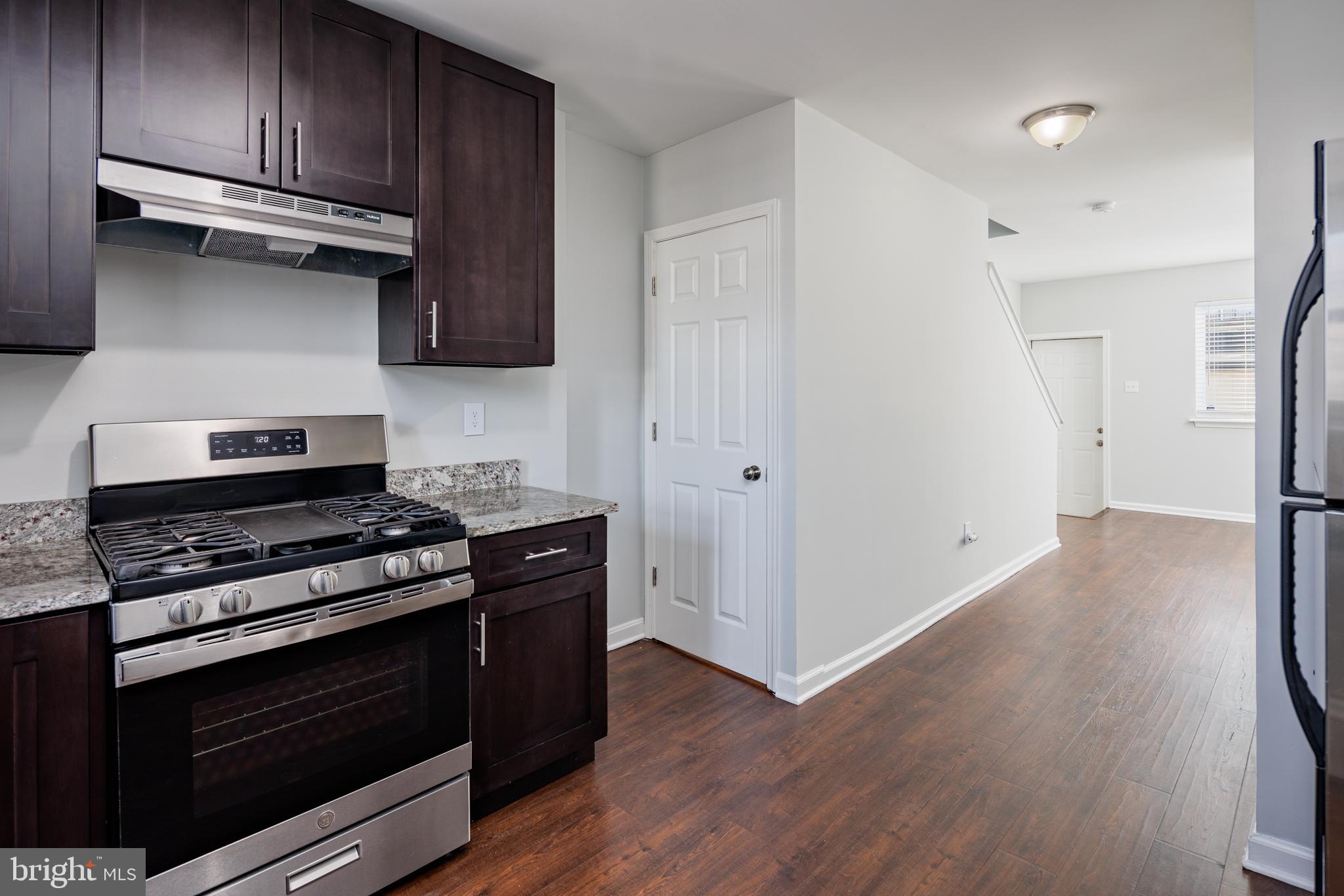 HIGHLANDTOWN - Residential