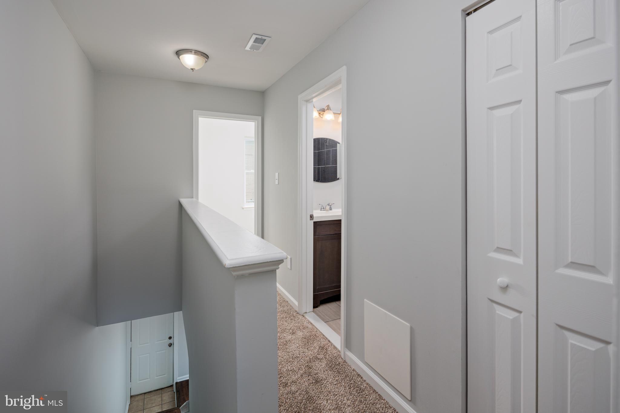 HIGHLANDTOWN - Residential