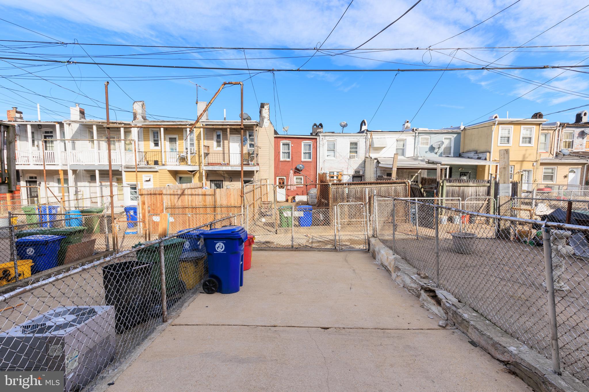 HIGHLANDTOWN - Residential