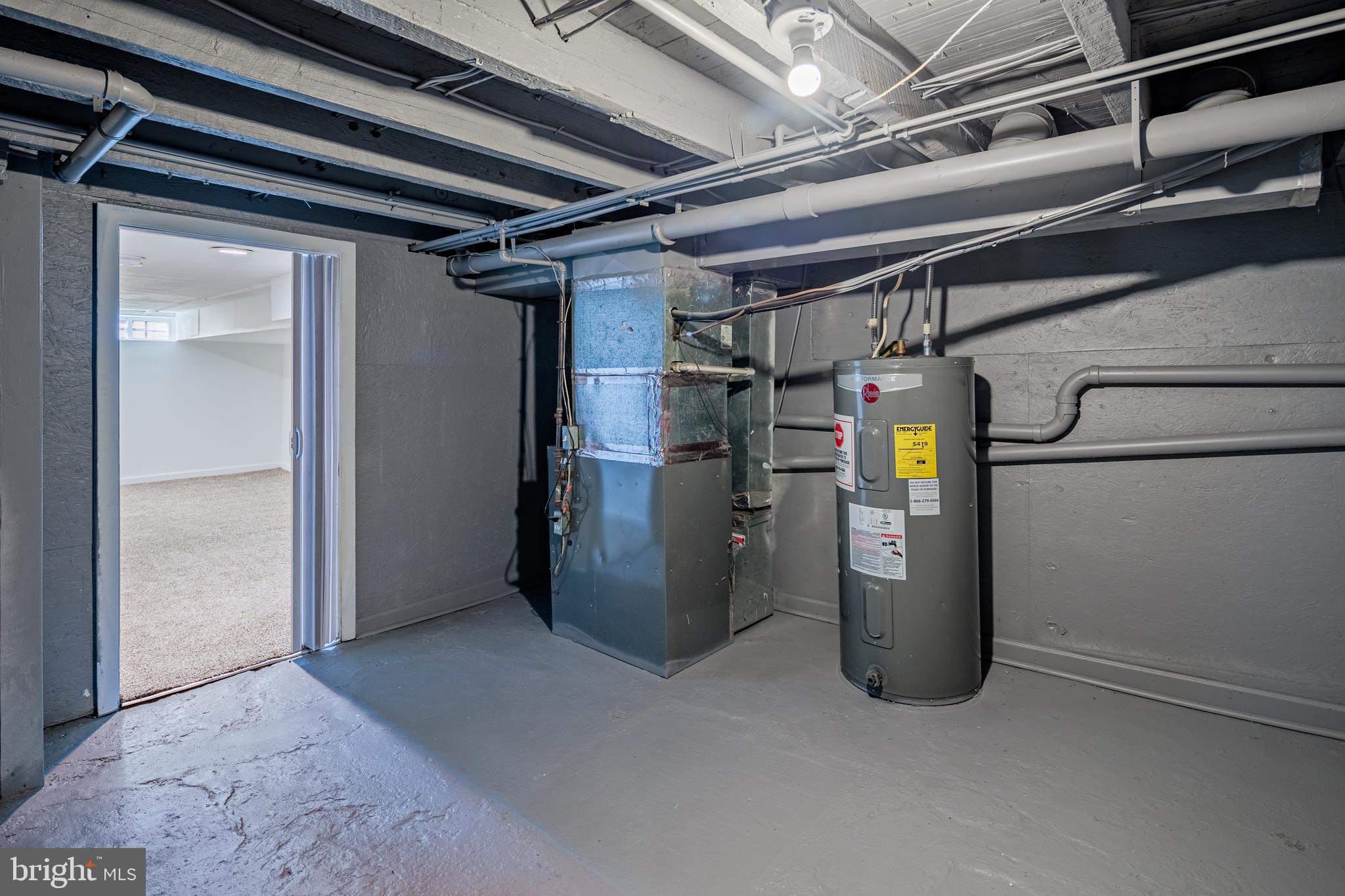 HIGHLANDTOWN - Residential