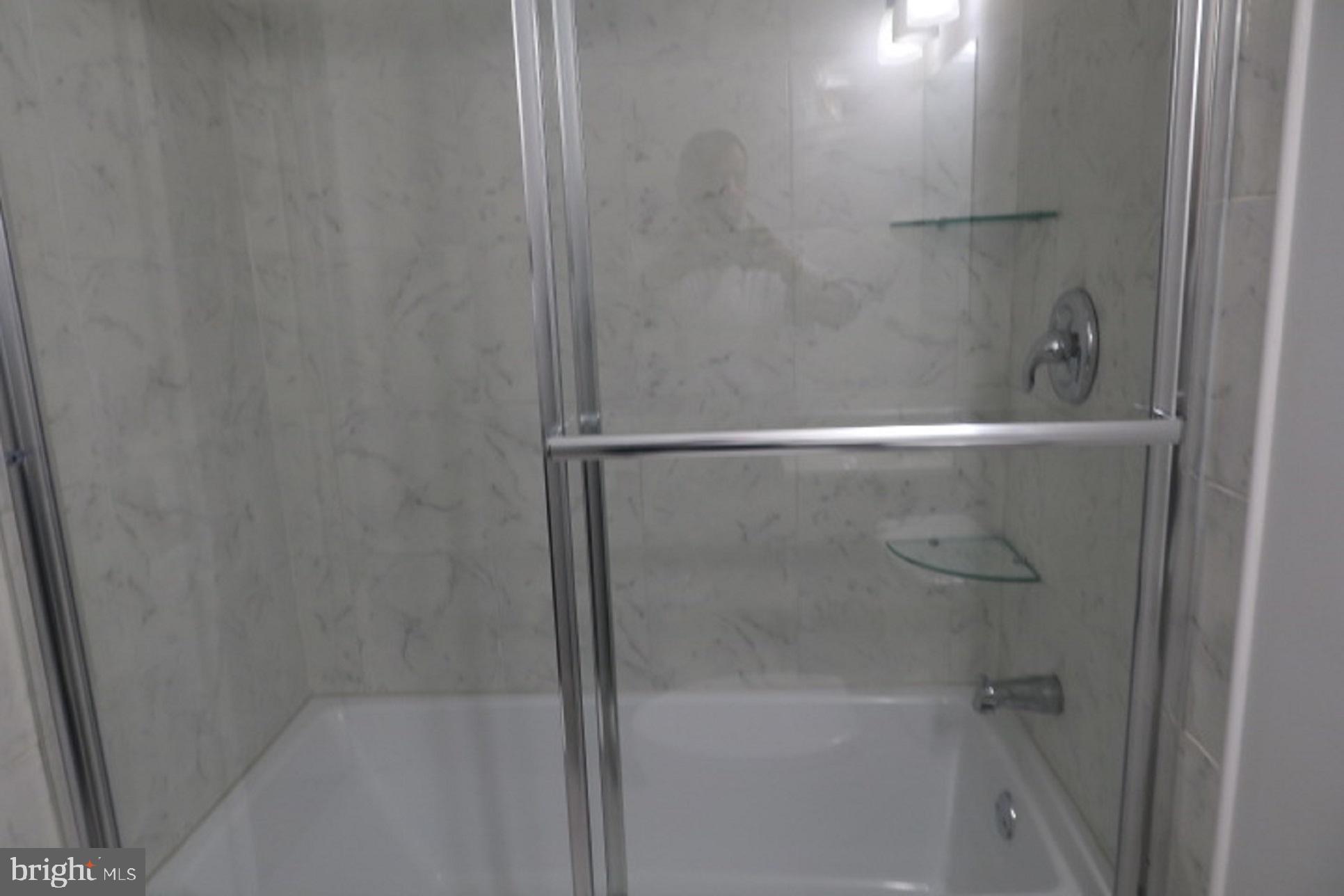 DALE CITY - Residential Lease