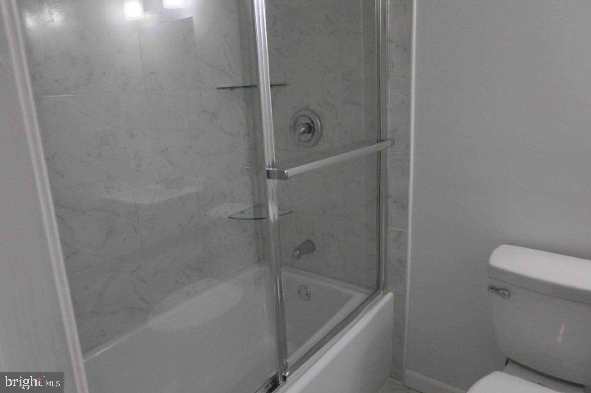 DALE CITY - Residential Lease