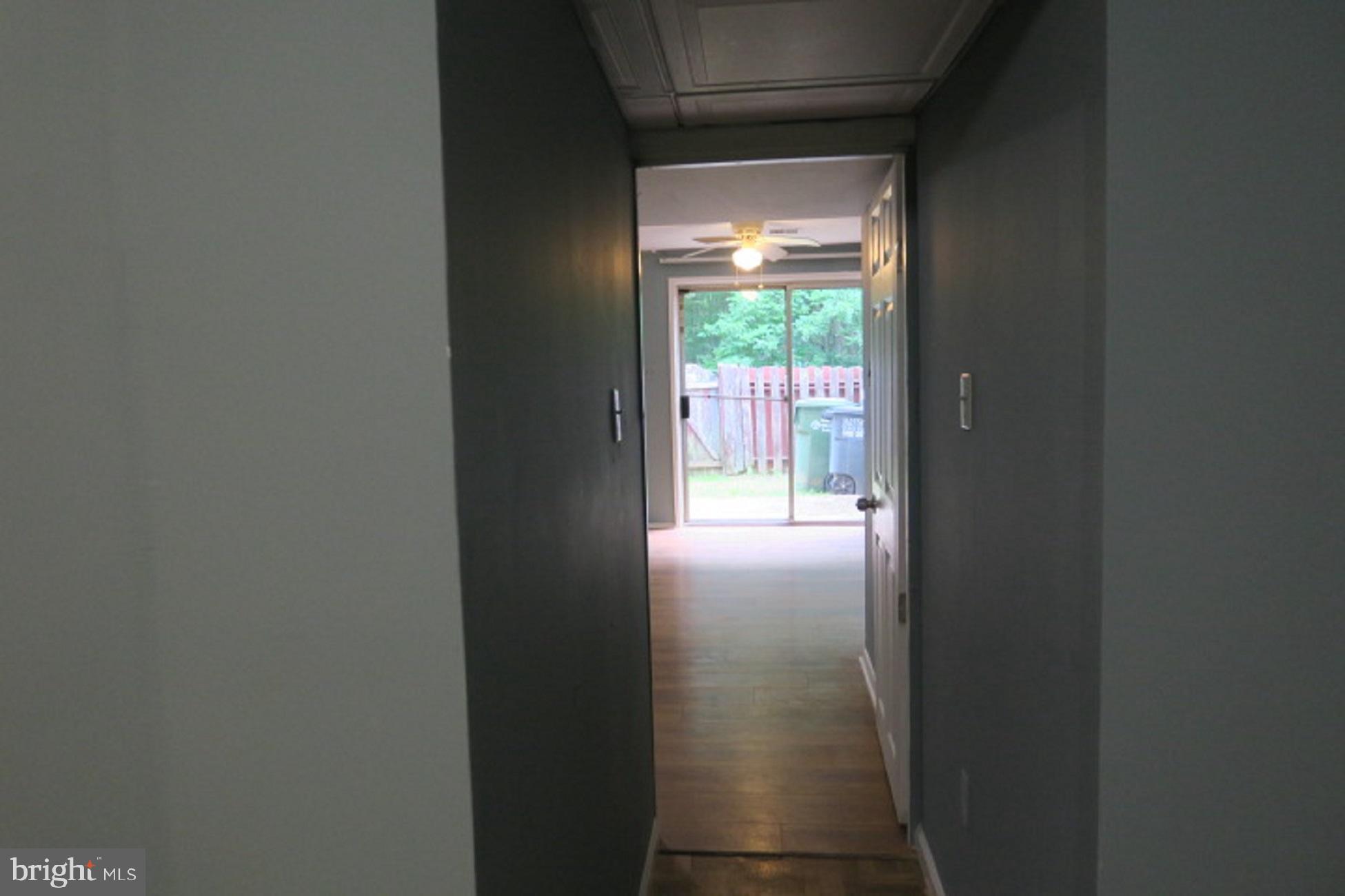 DALE CITY - Residential Lease