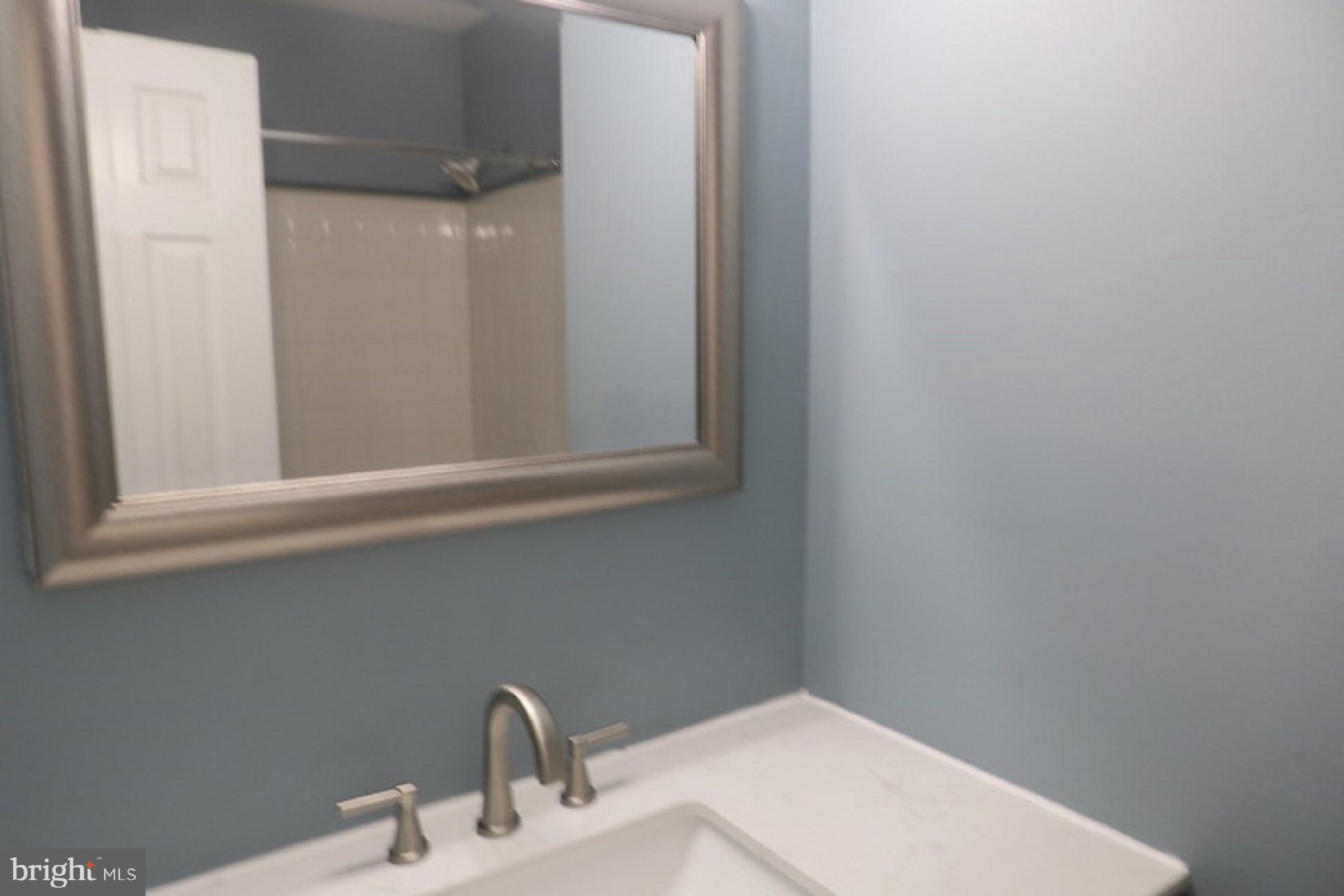 DALE CITY - Residential Lease