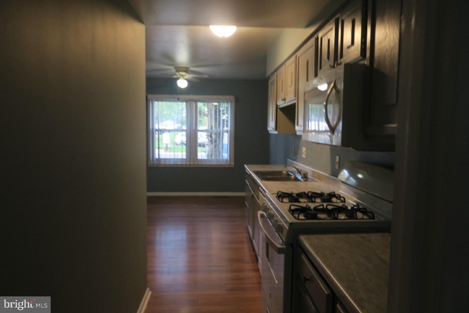 DALE CITY - Residential Lease