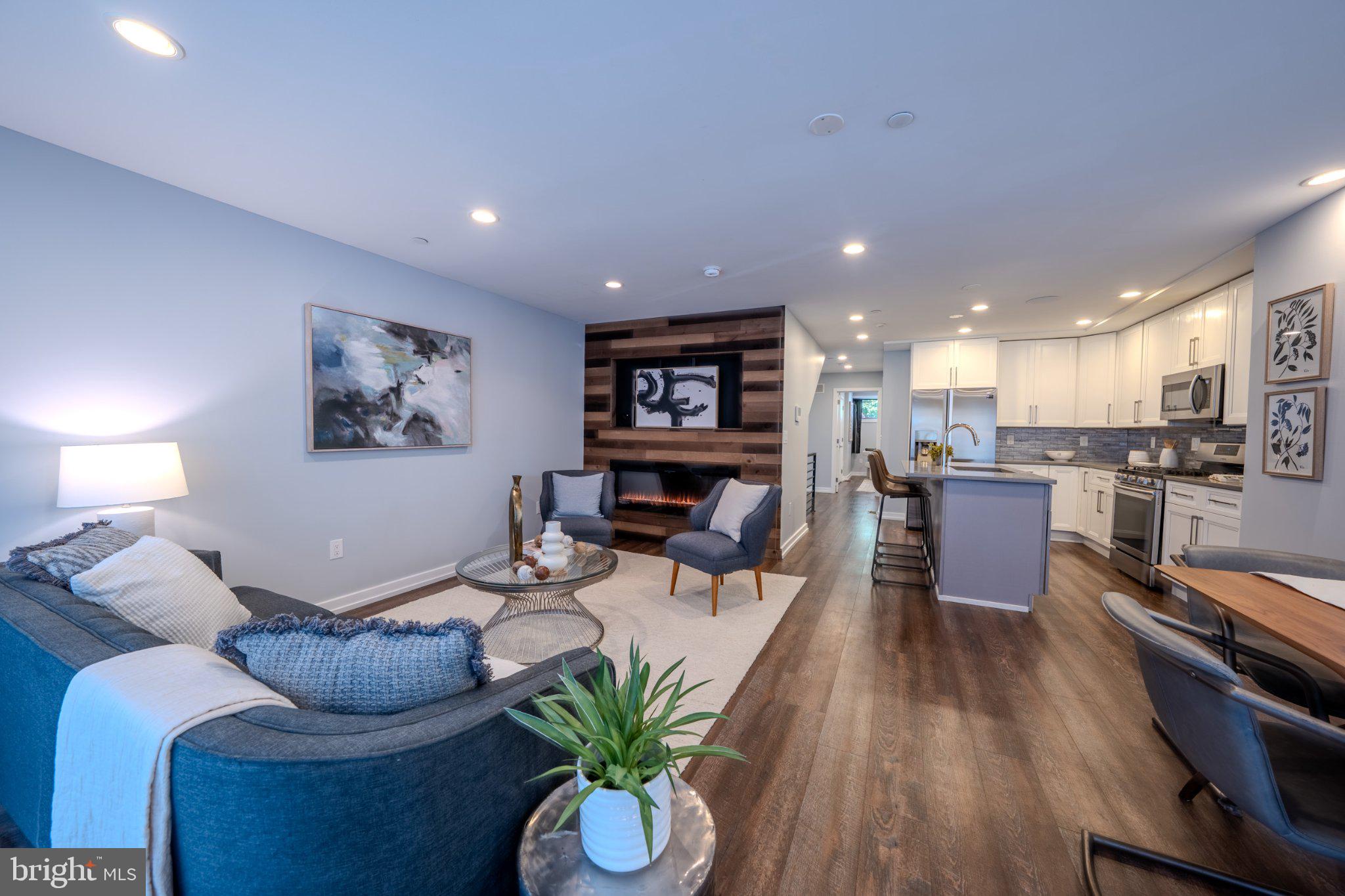 769 UBER STREET N 1