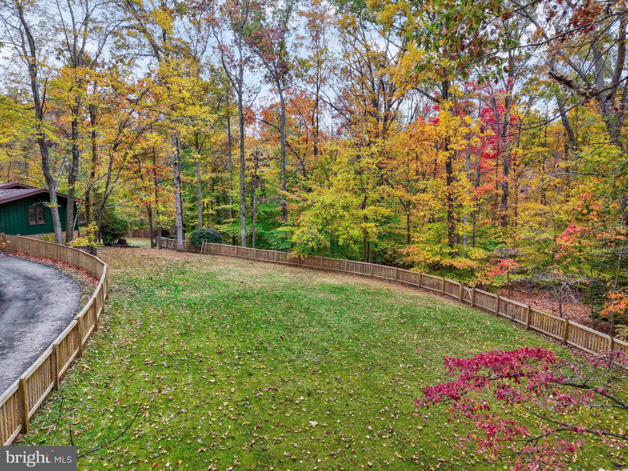 CHAPEL TRAILS - Residential