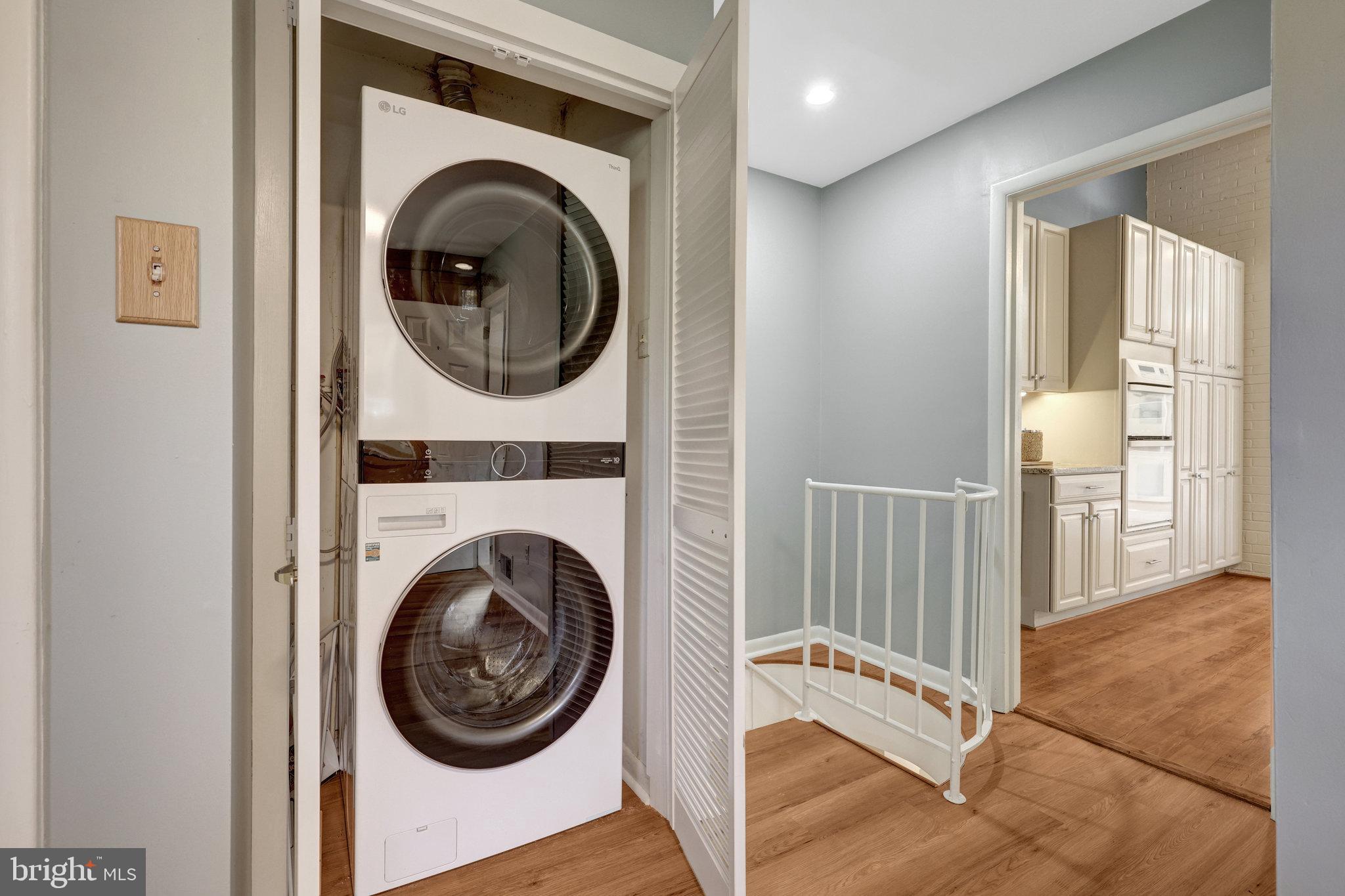 CHAPEL TRAILS - Residential