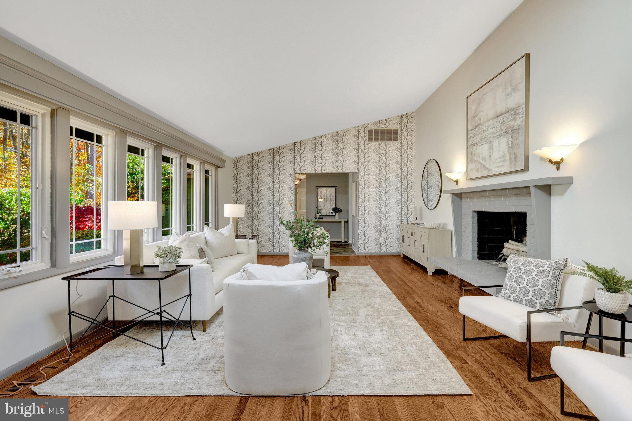 CHAPEL TRAILS - Residential