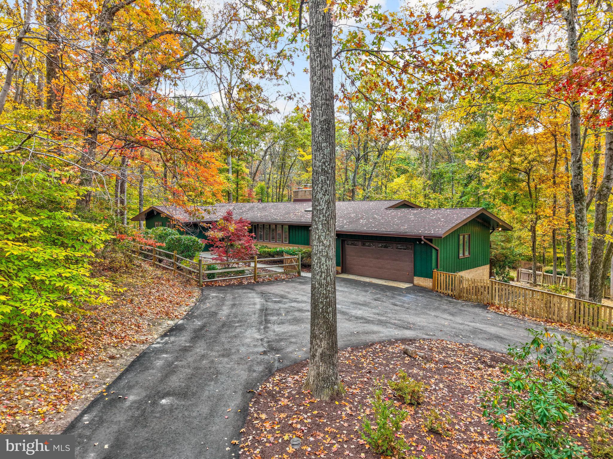 CHAPEL TRAILS - Residential