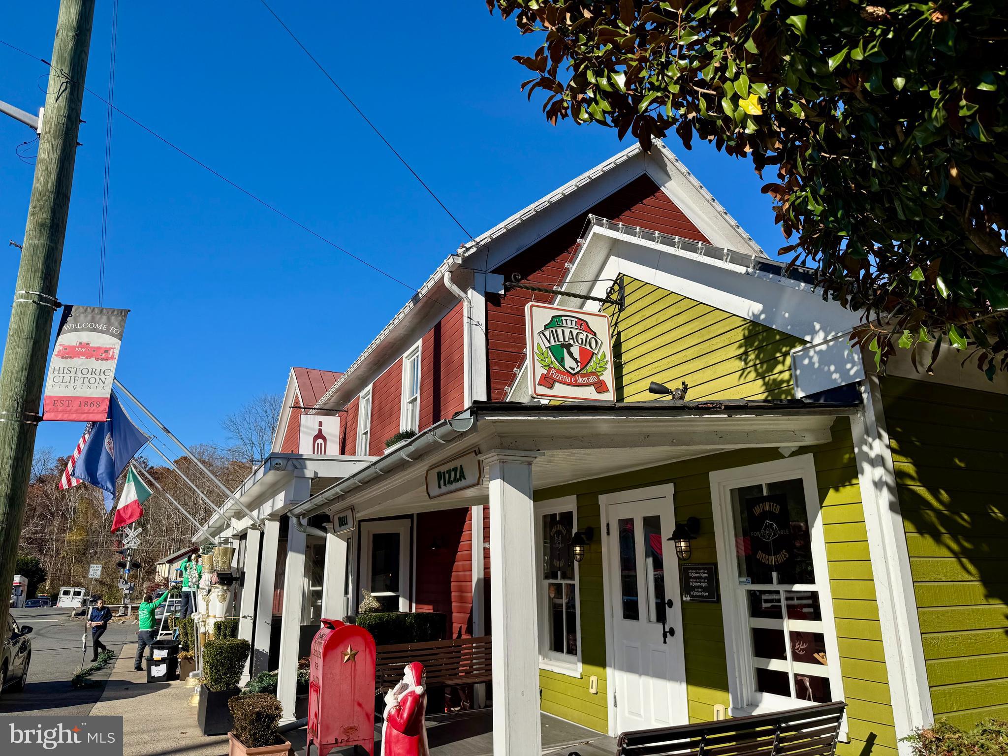 CHAPEL TRAILS - Residential