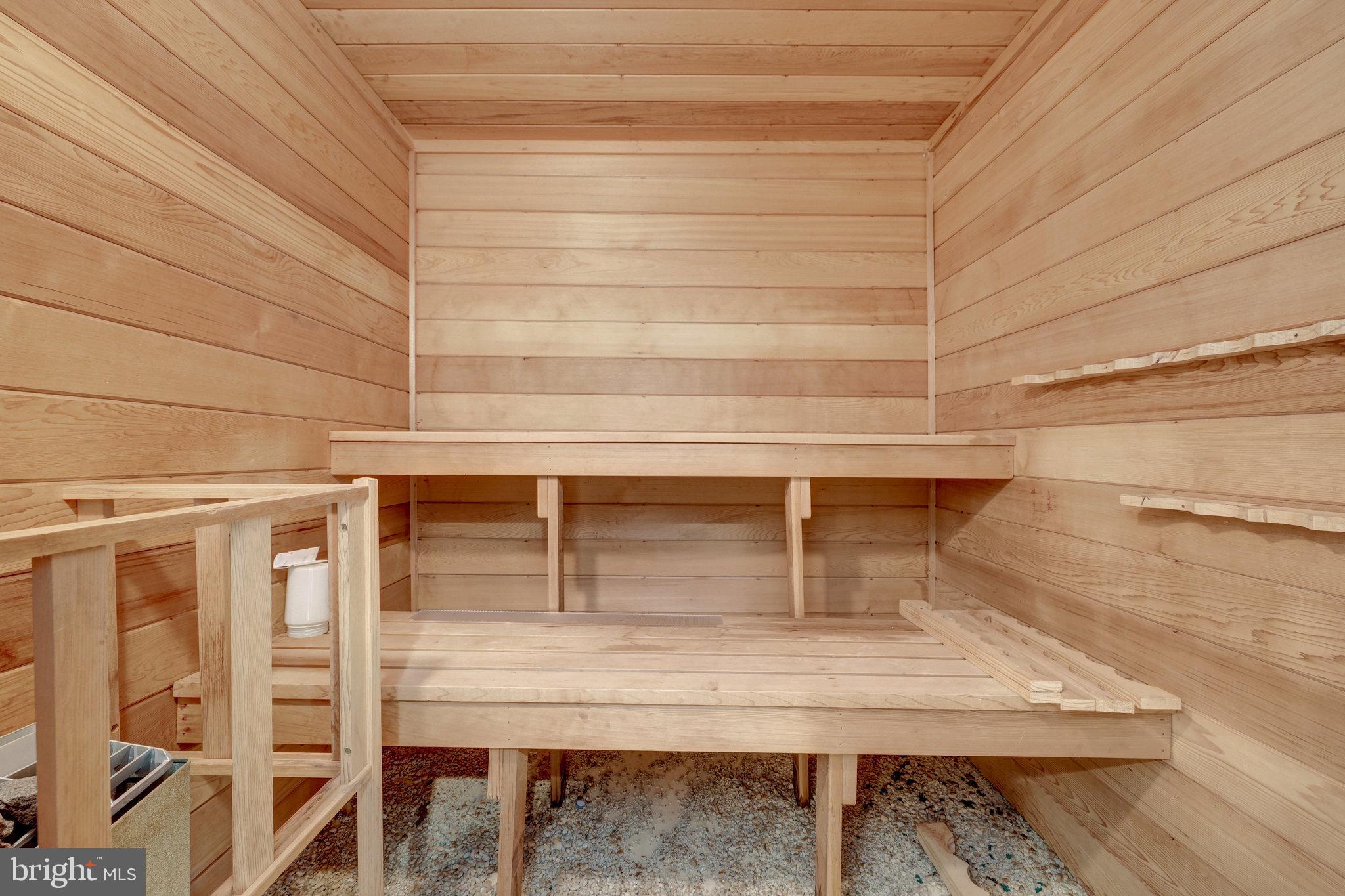 CHAPEL TRAILS - Residential