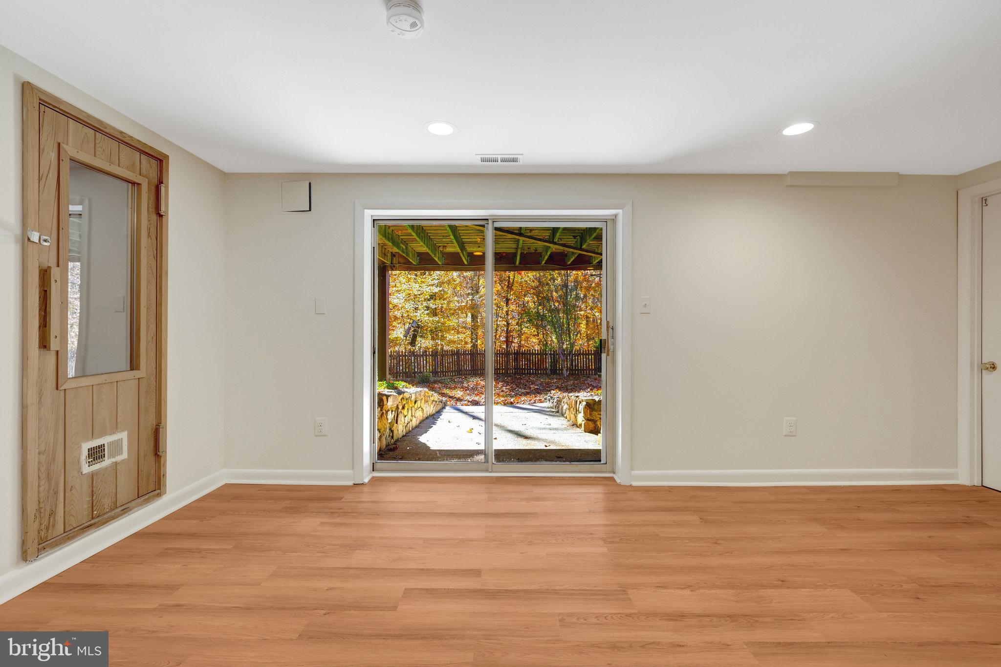 CHAPEL TRAILS - Residential