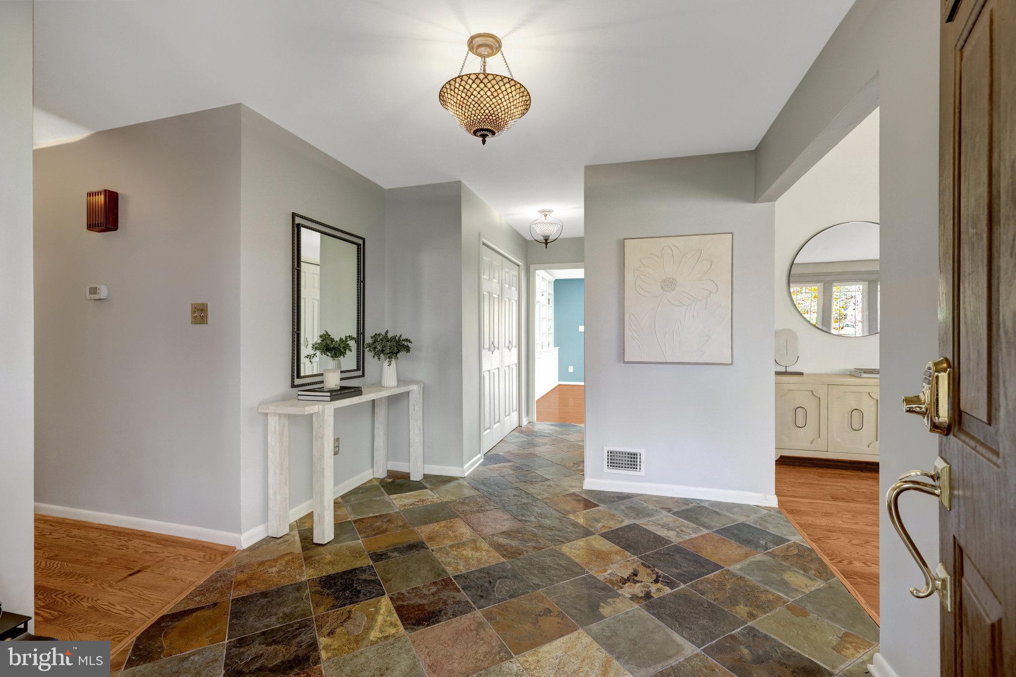 CHAPEL TRAILS - Residential