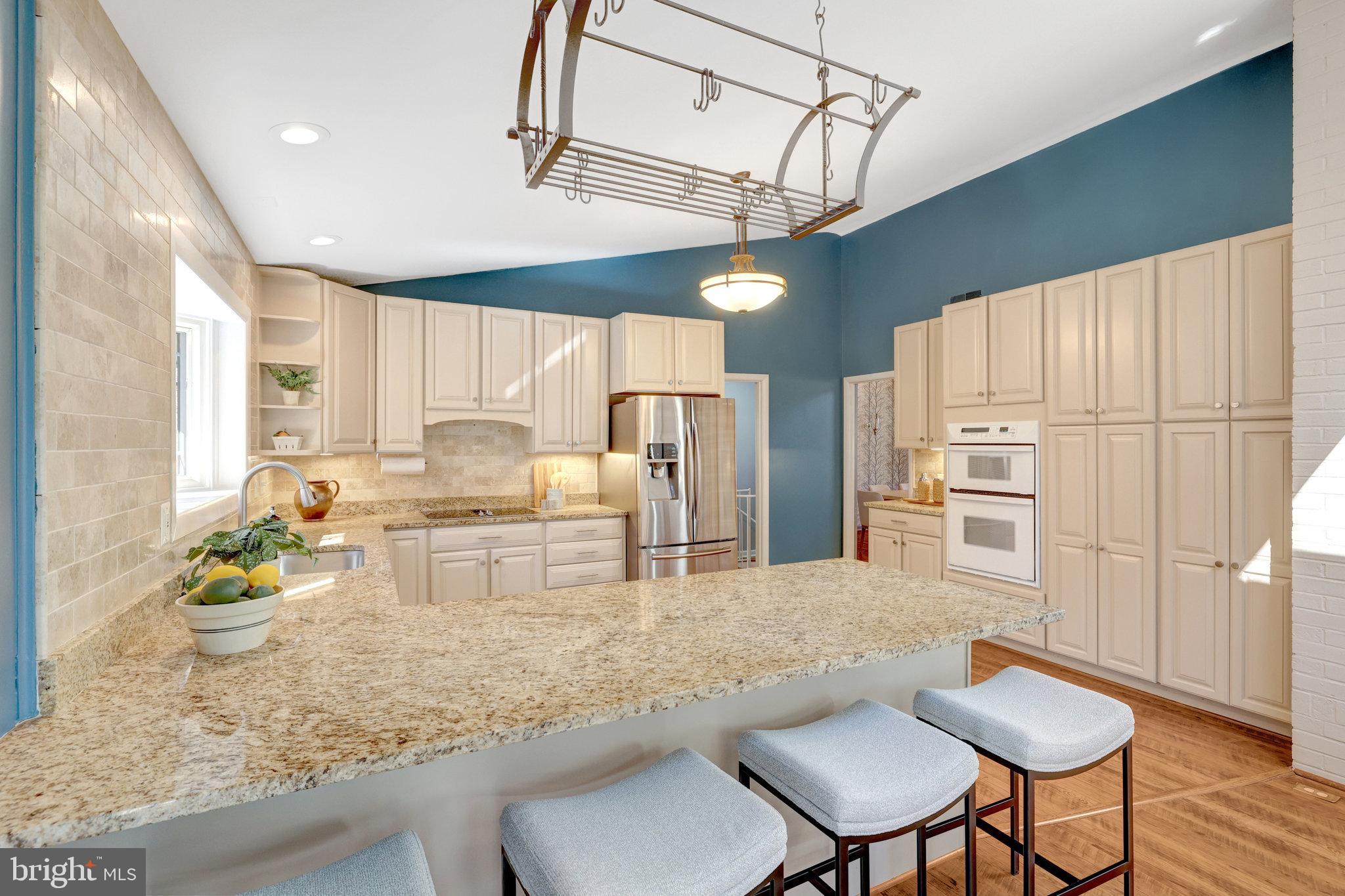 CHAPEL TRAILS - Residential