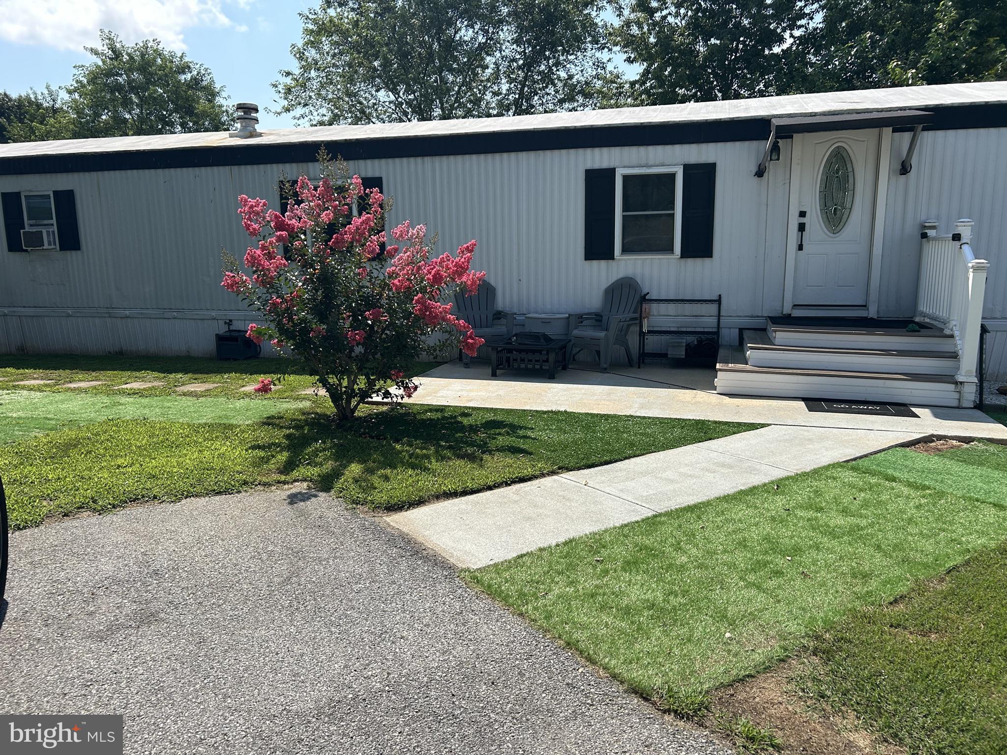 Photo 1 of 34 — 334 HOSTETTER BOULEVARD, MIDDLETOWN, DE 19709