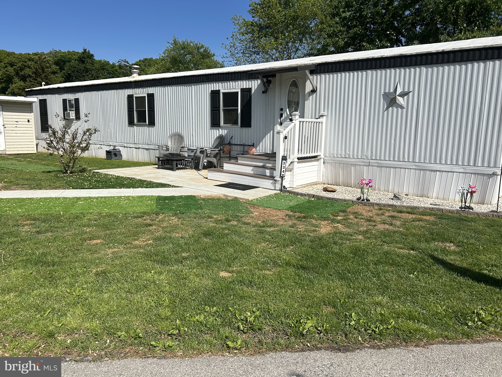 VILLAGE BROOK - Residential