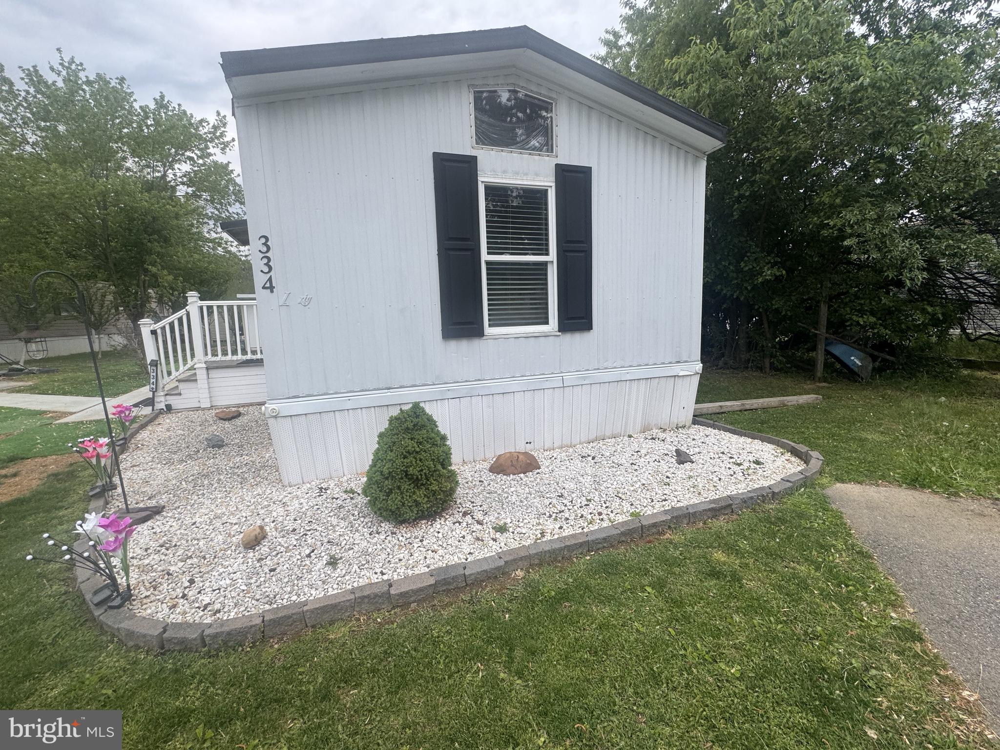VILLAGE BROOK - Residential