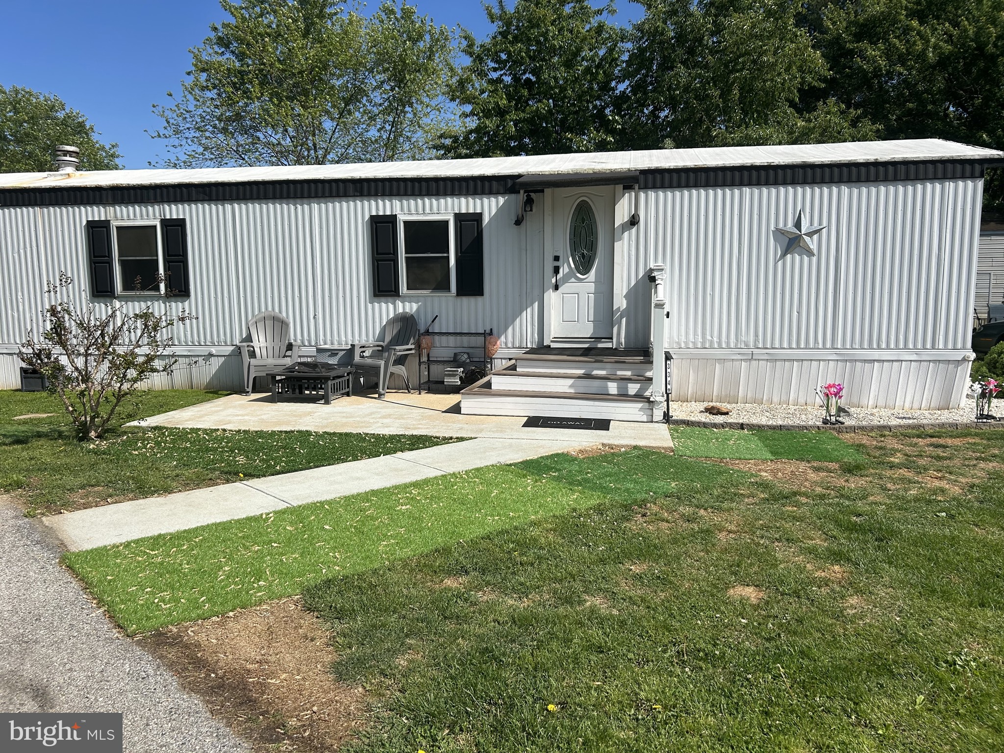 VILLAGE BROOK - Residential