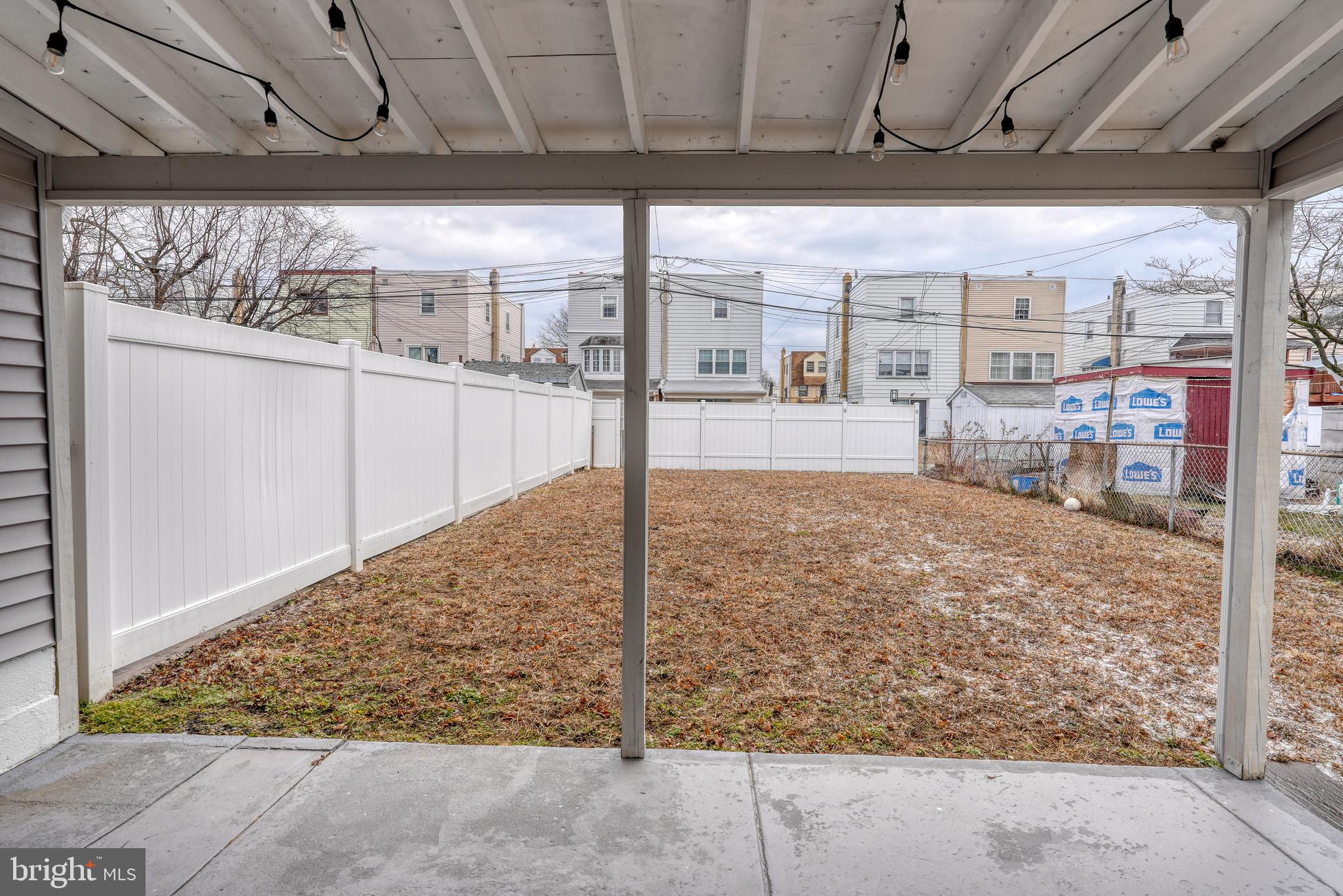 PINE VALLEY - Residential