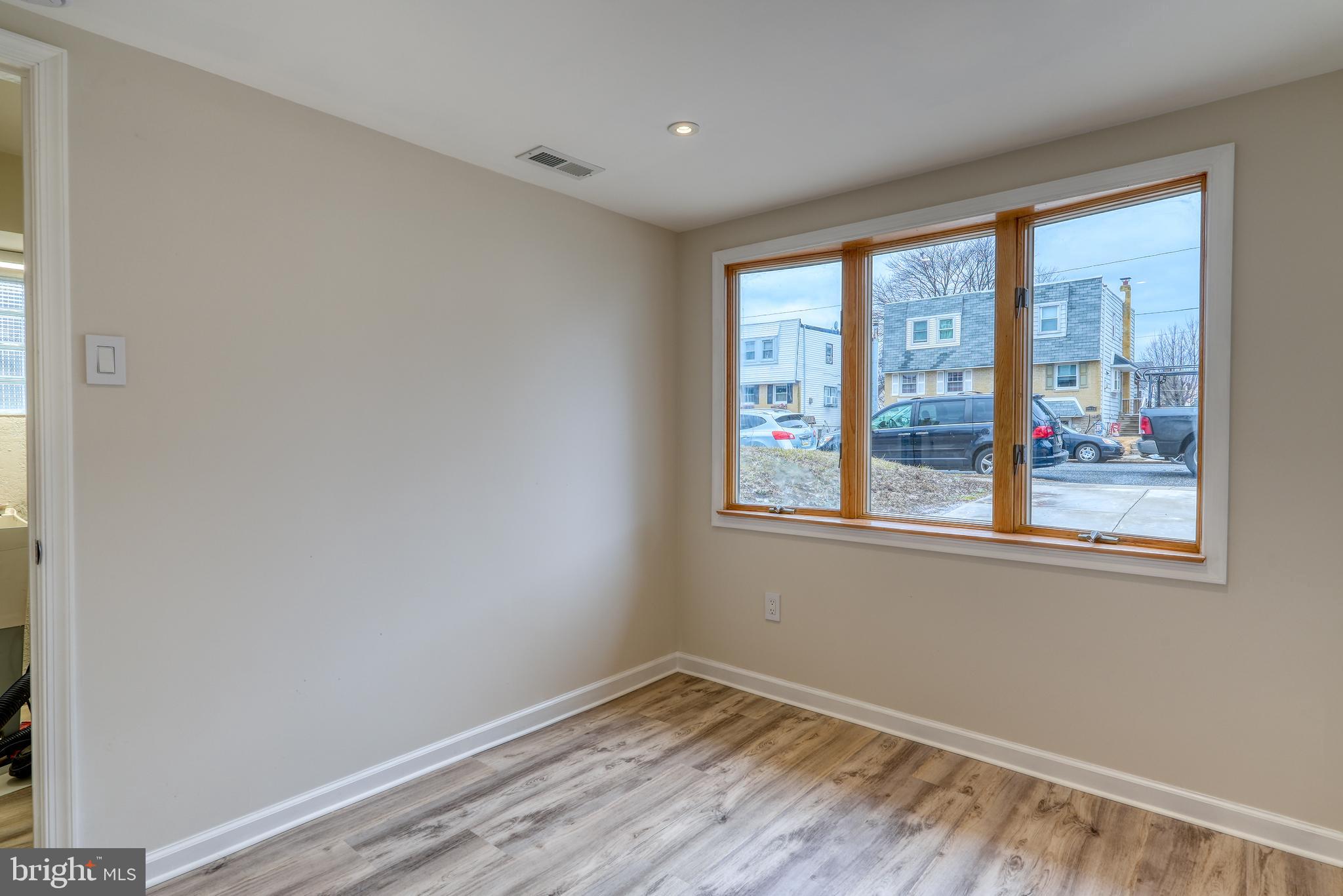 PINE VALLEY - Residential