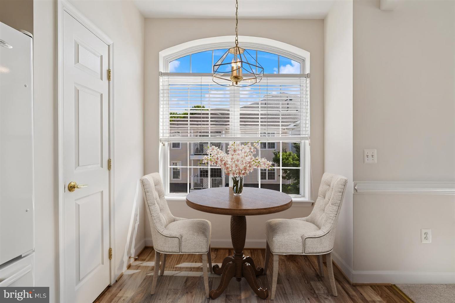 SOUTH RIVER COLONY - Residential