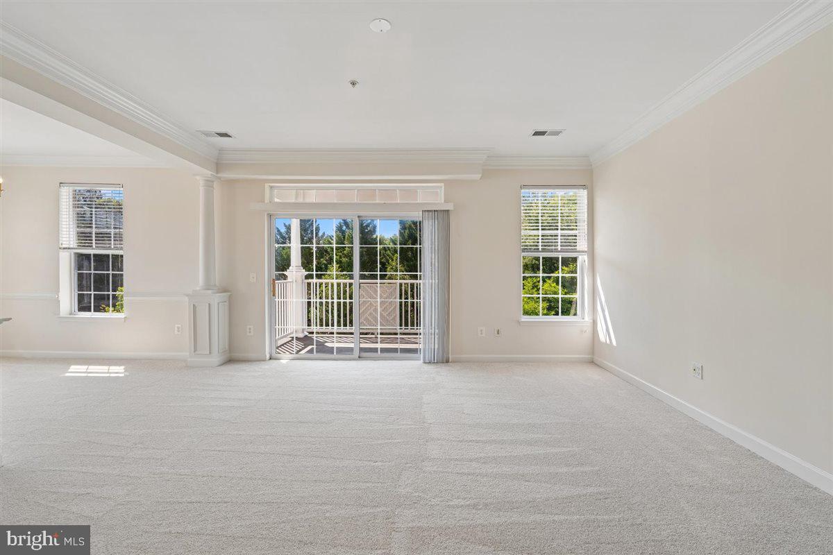 421 HAMLET CLUB DRIVE 302