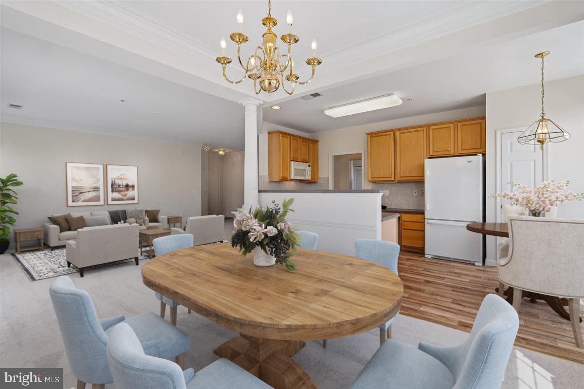 SOUTH RIVER COLONY - Residential