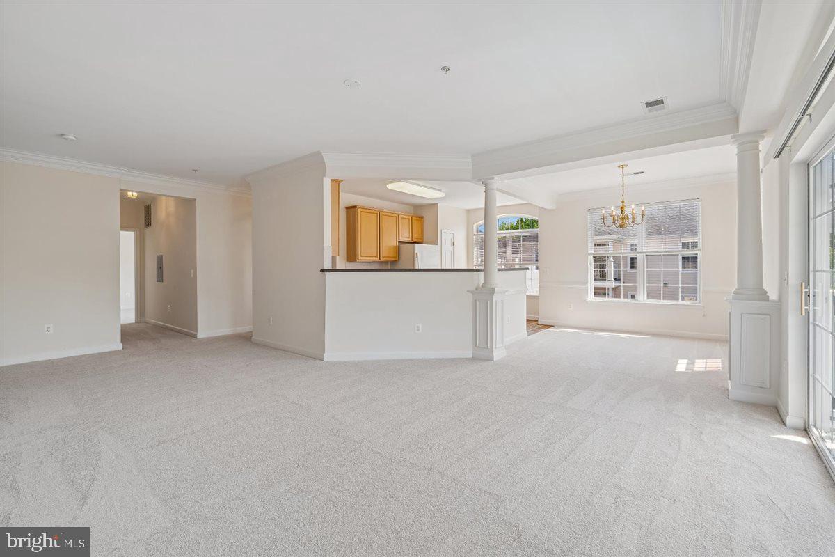 SOUTH RIVER COLONY - Residential