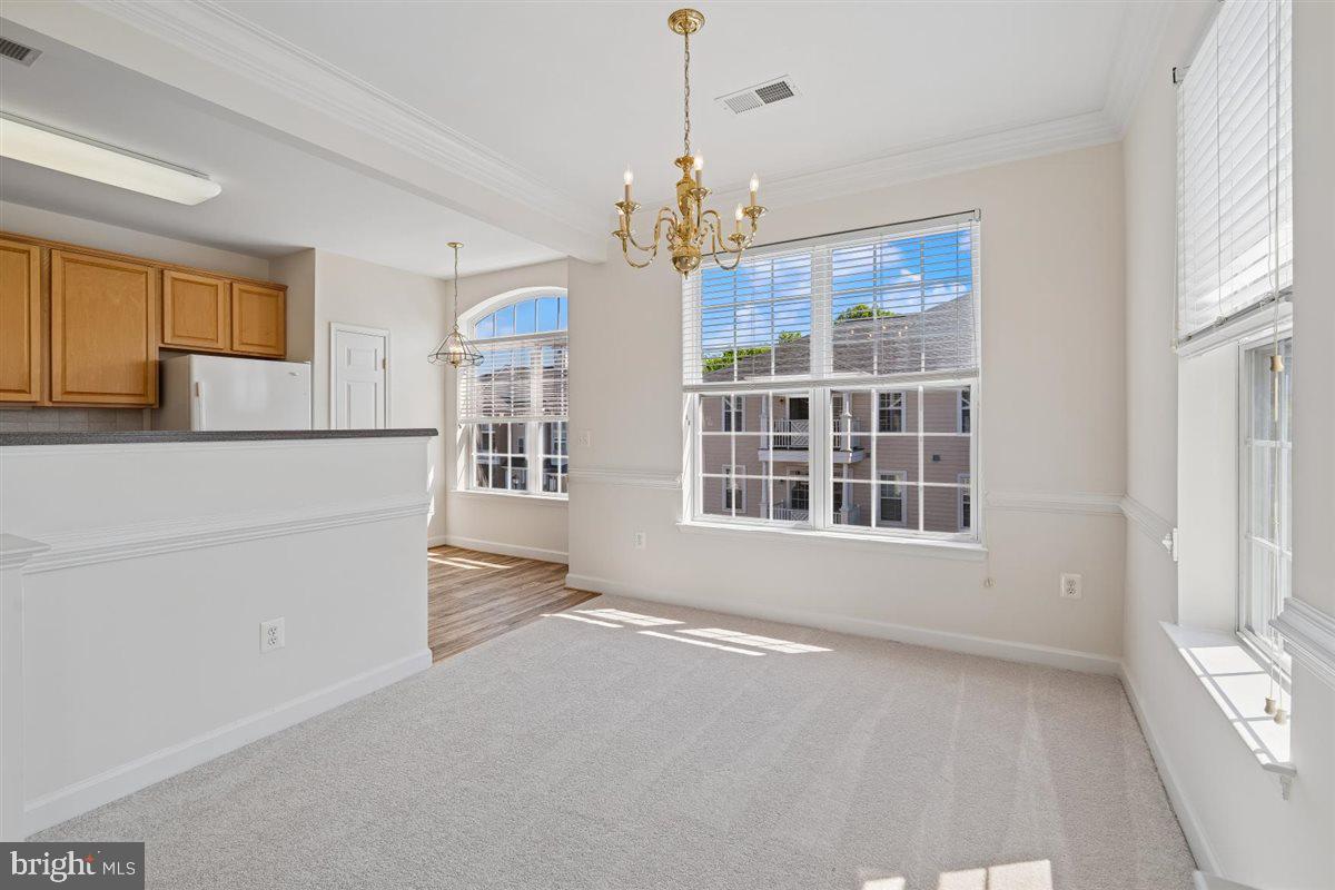 SOUTH RIVER COLONY - Residential
