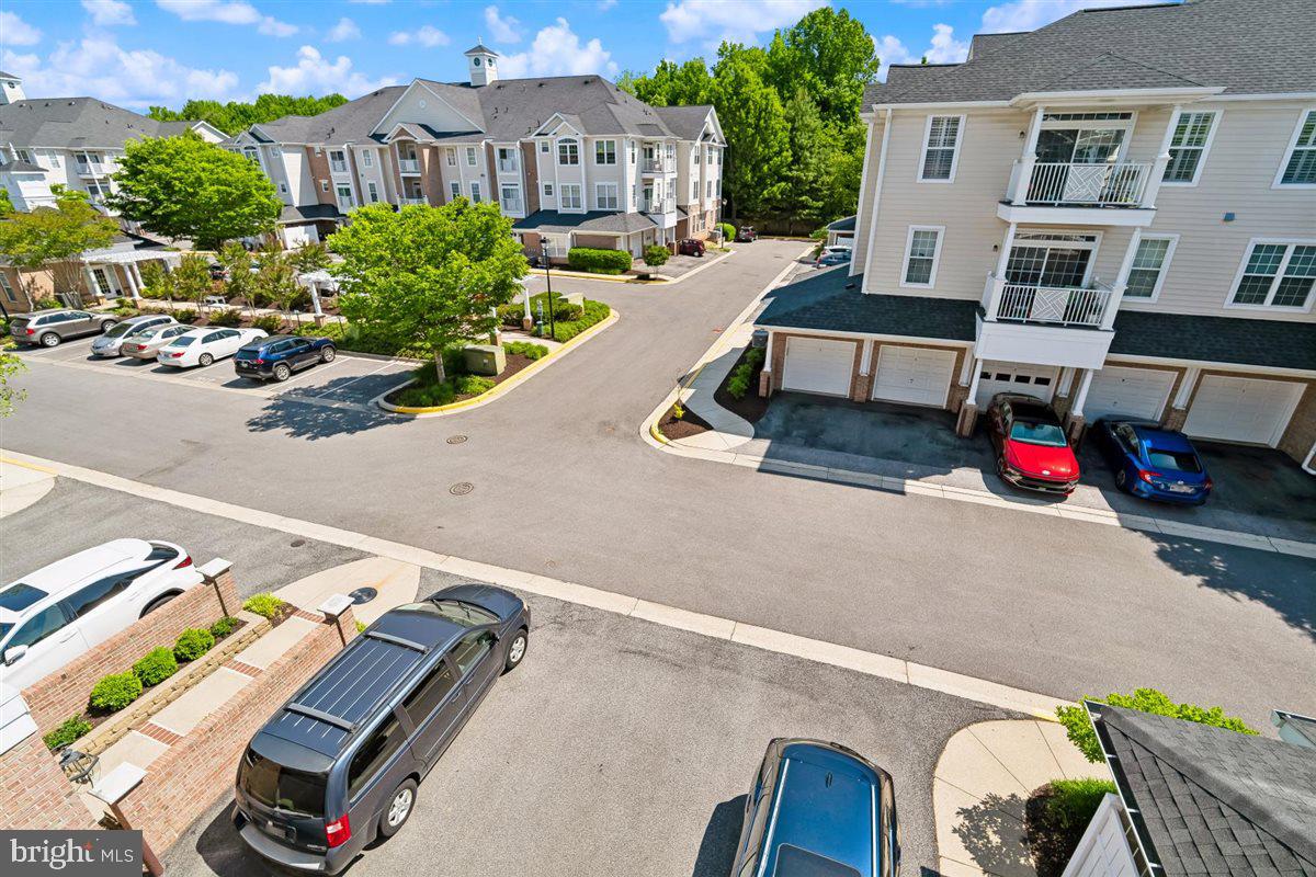 SOUTH RIVER COLONY - Residential