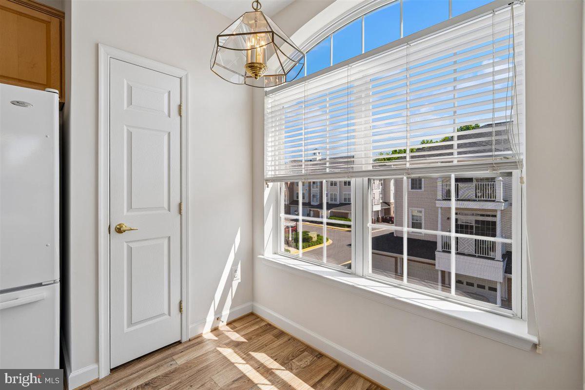 SOUTH RIVER COLONY - Residential