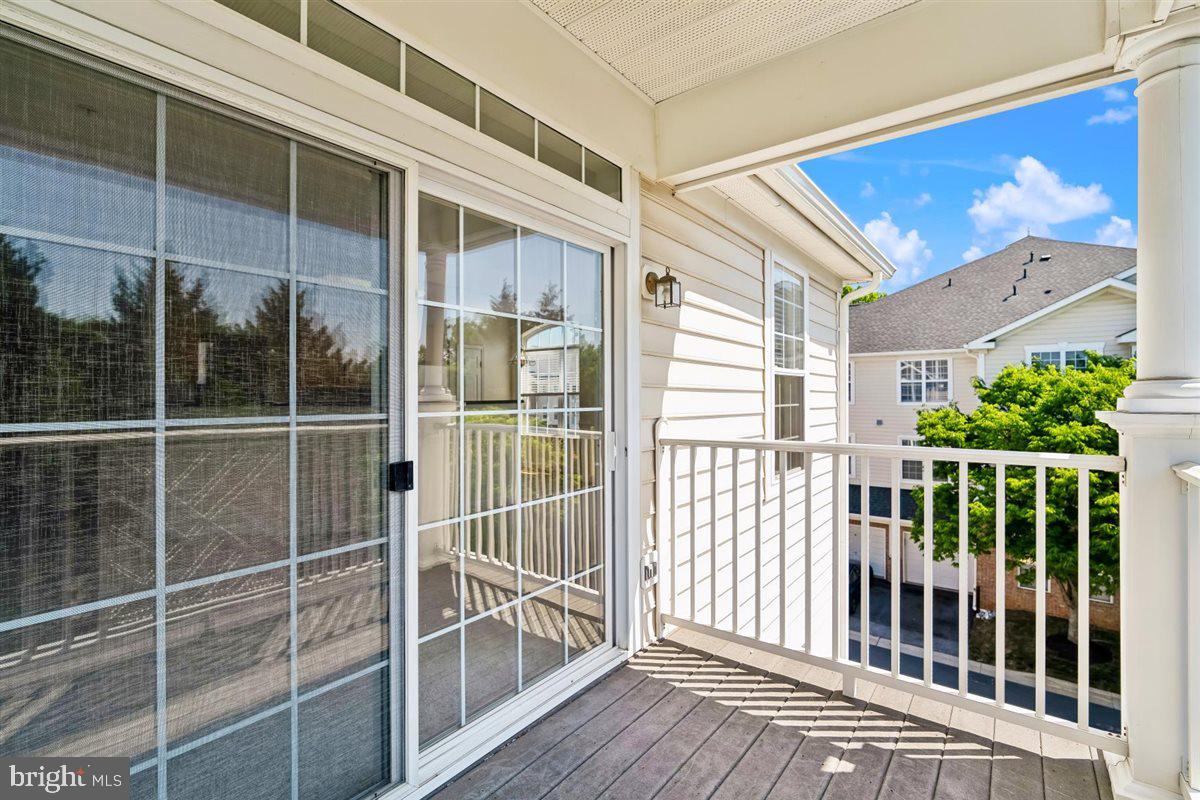 SOUTH RIVER COLONY - Residential