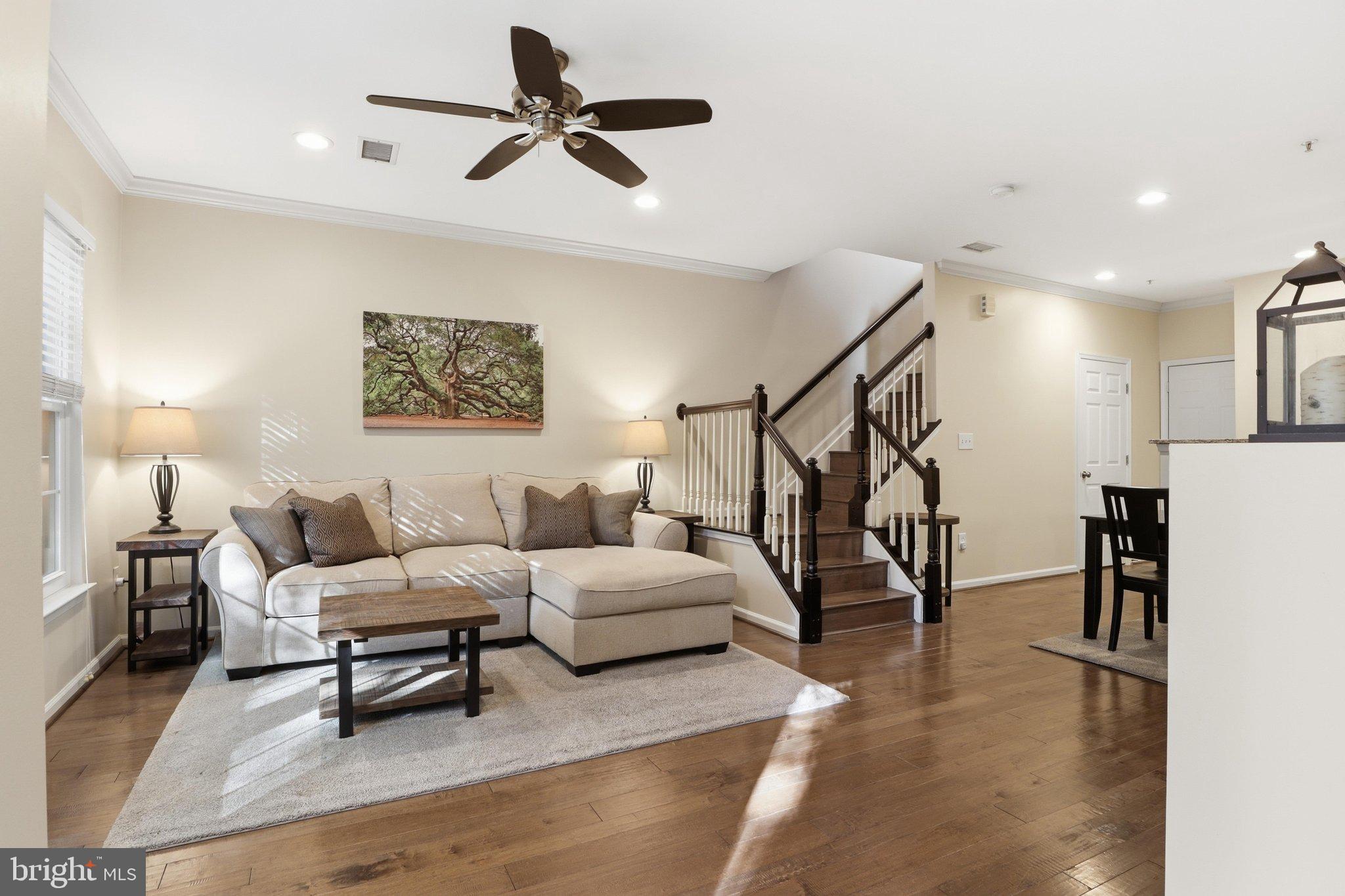 652 MAIN STREET A
