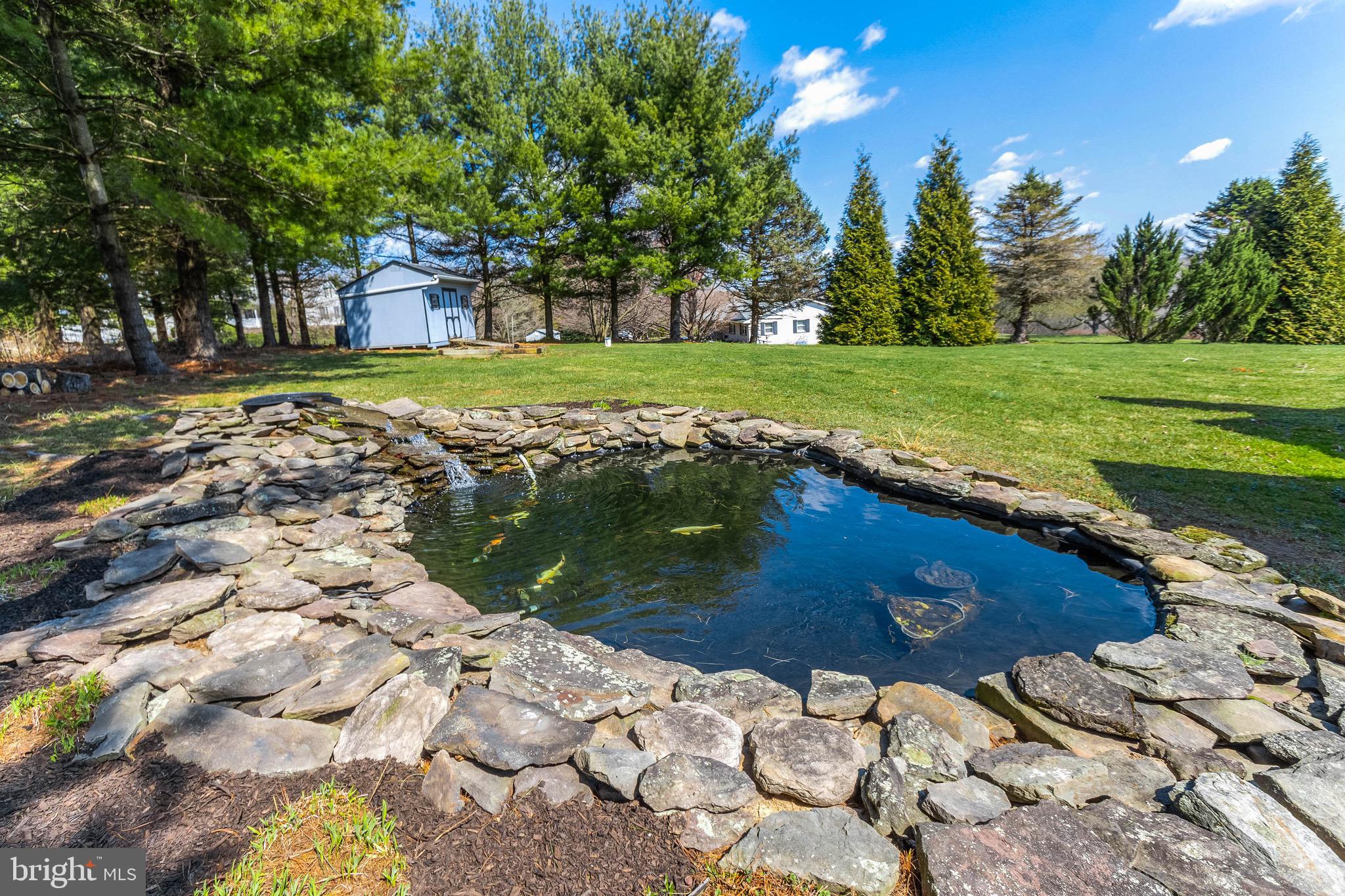 TARA OAKS - Residential