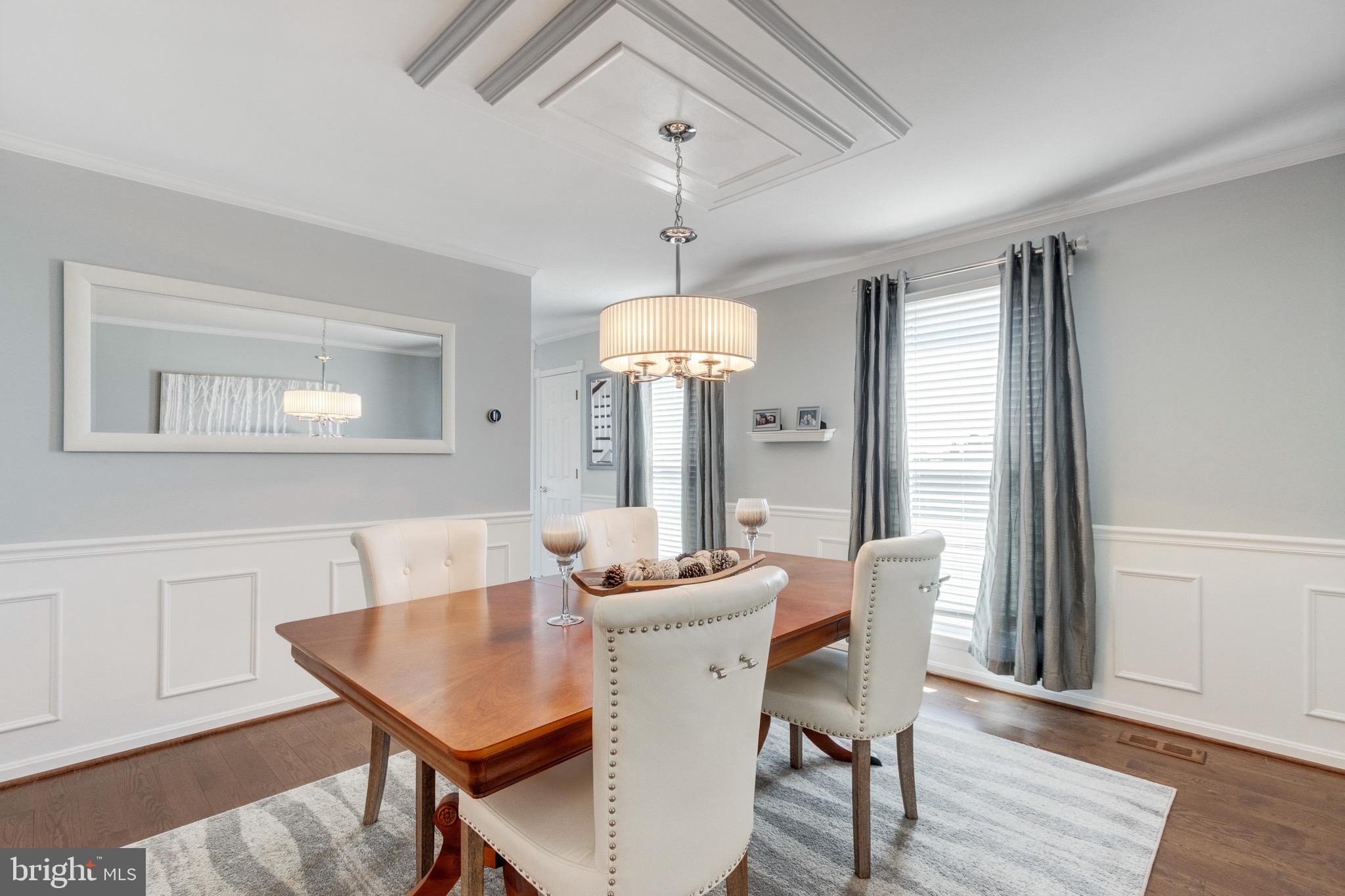 TARA OAKS - Residential