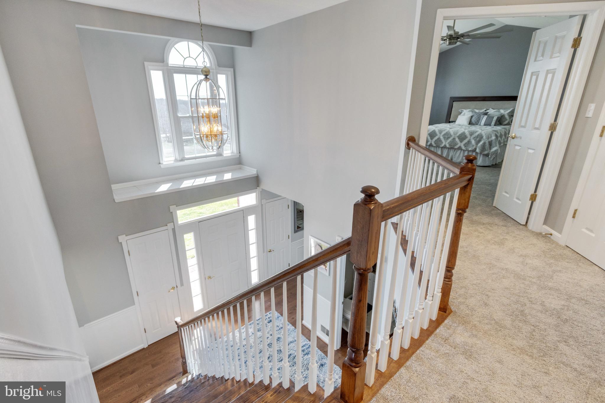 TARA OAKS - Residential