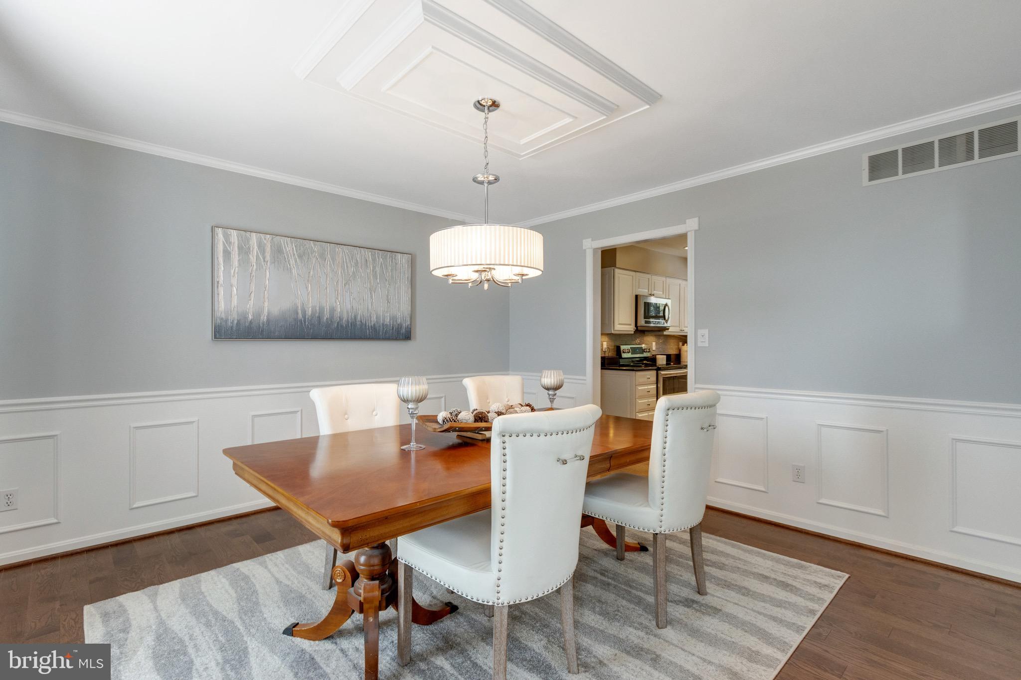 TARA OAKS - Residential