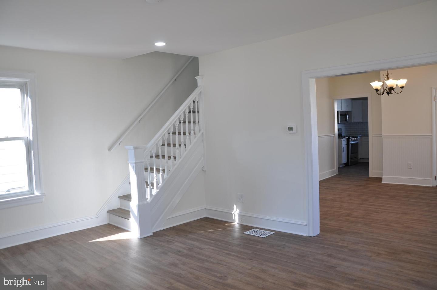 241 MAPLE AVENUE