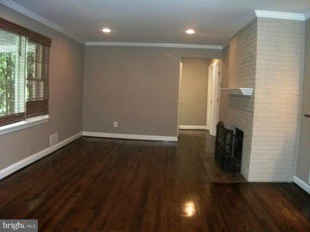 SEAT PLEASANT - Residential