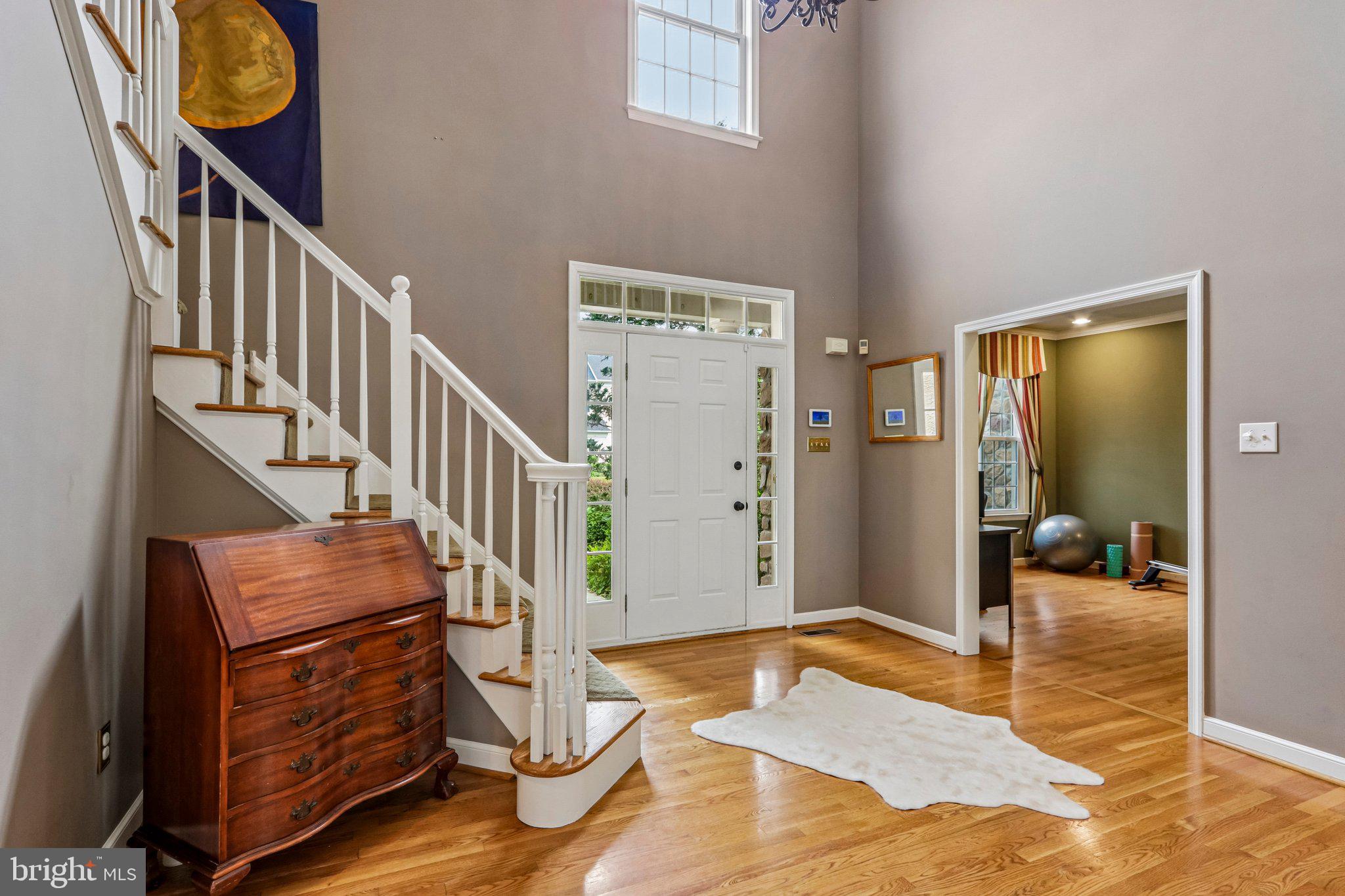 1044 GLENDEVON DRIVE