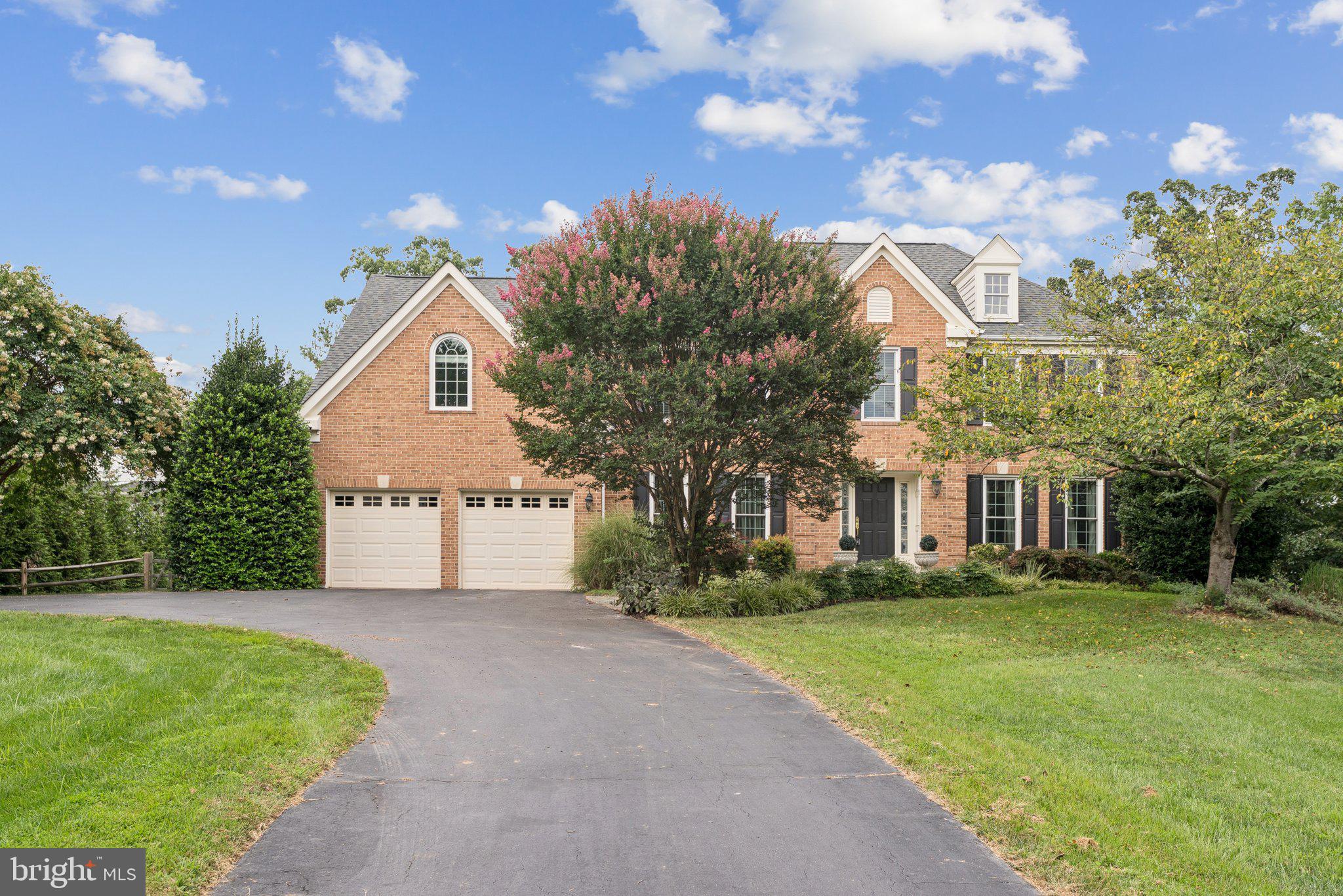 DUFIEF MILL ESTATES - Residential