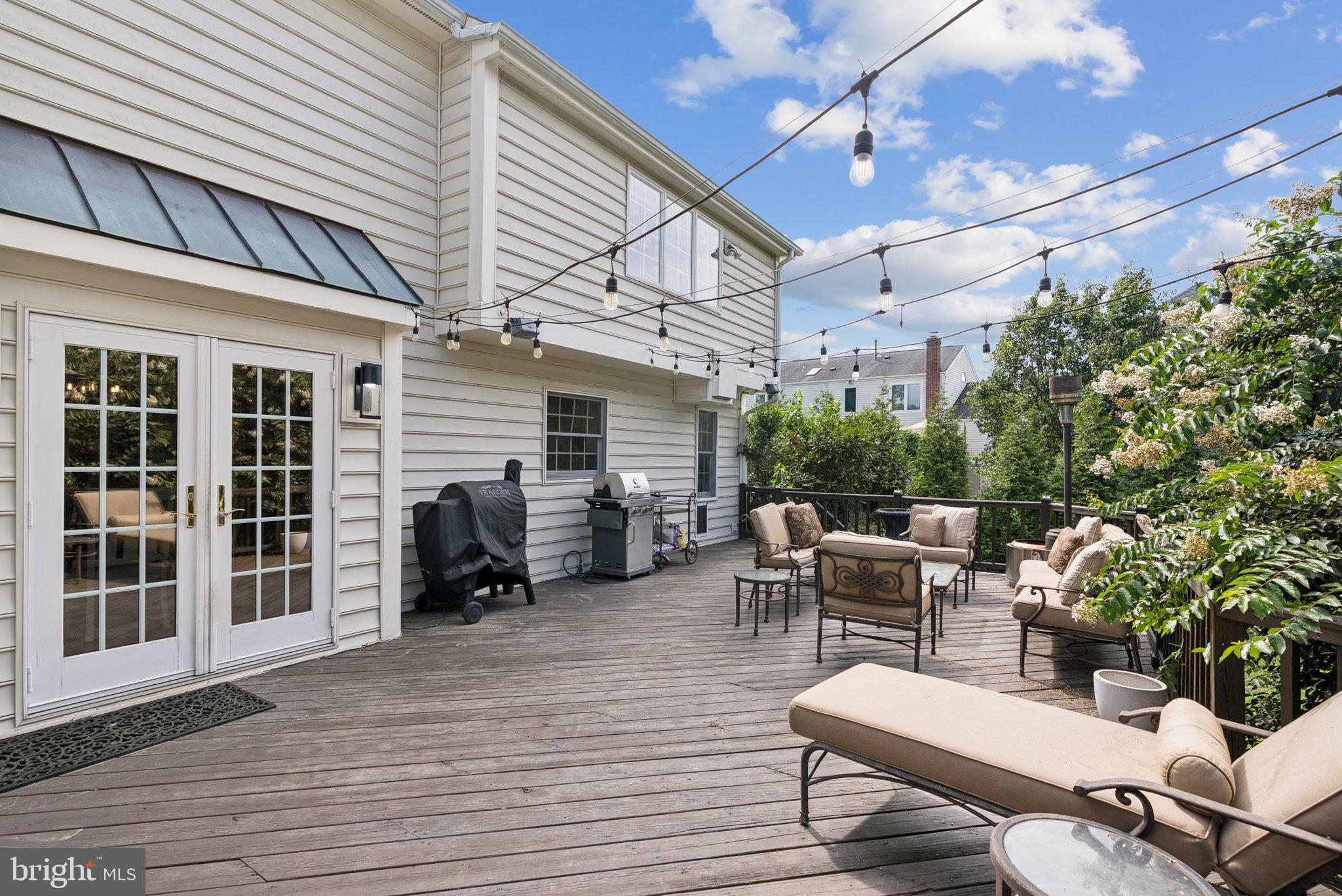 DUFIEF MILL ESTATES - Residential