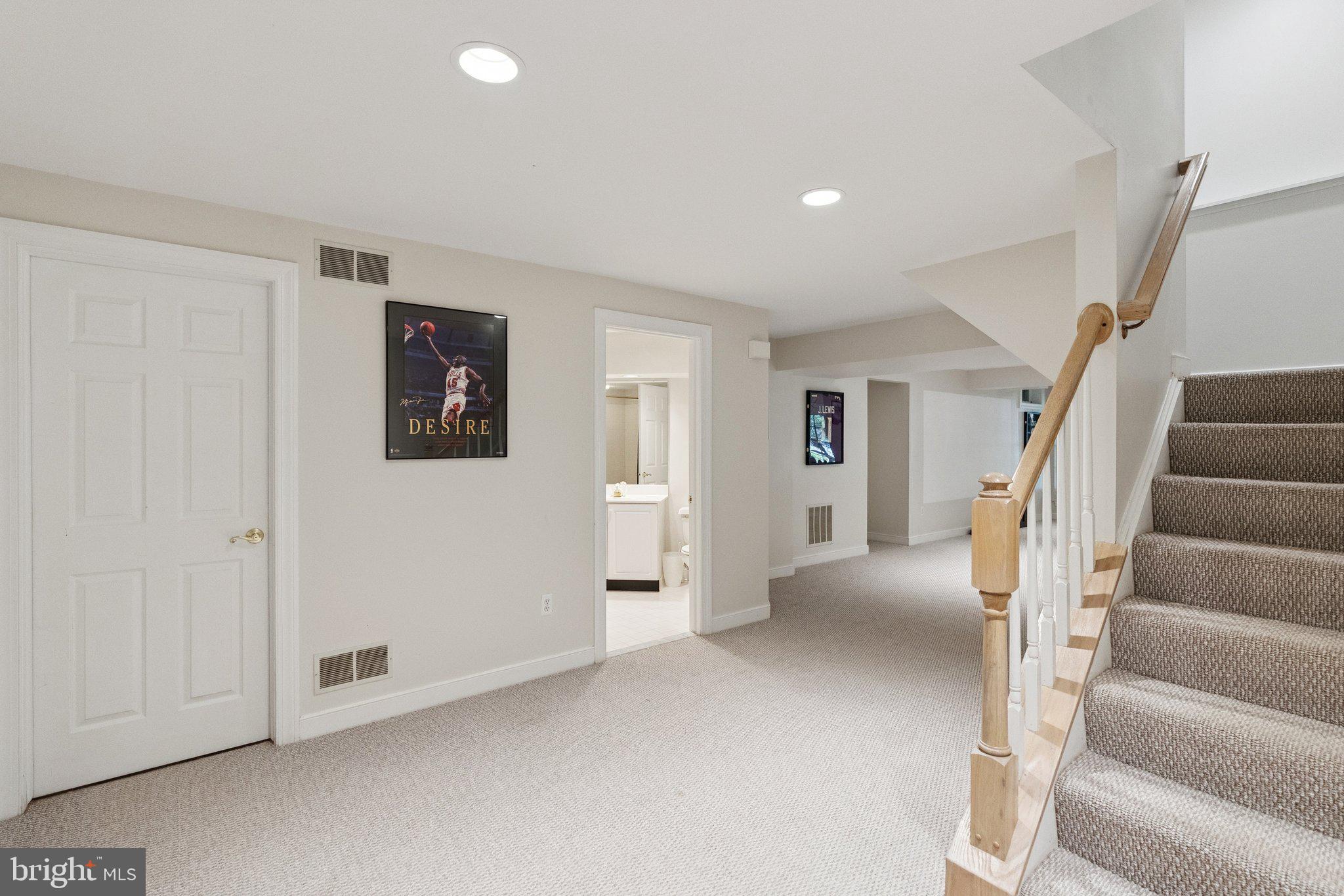 DUFIEF MILL ESTATES - Residential